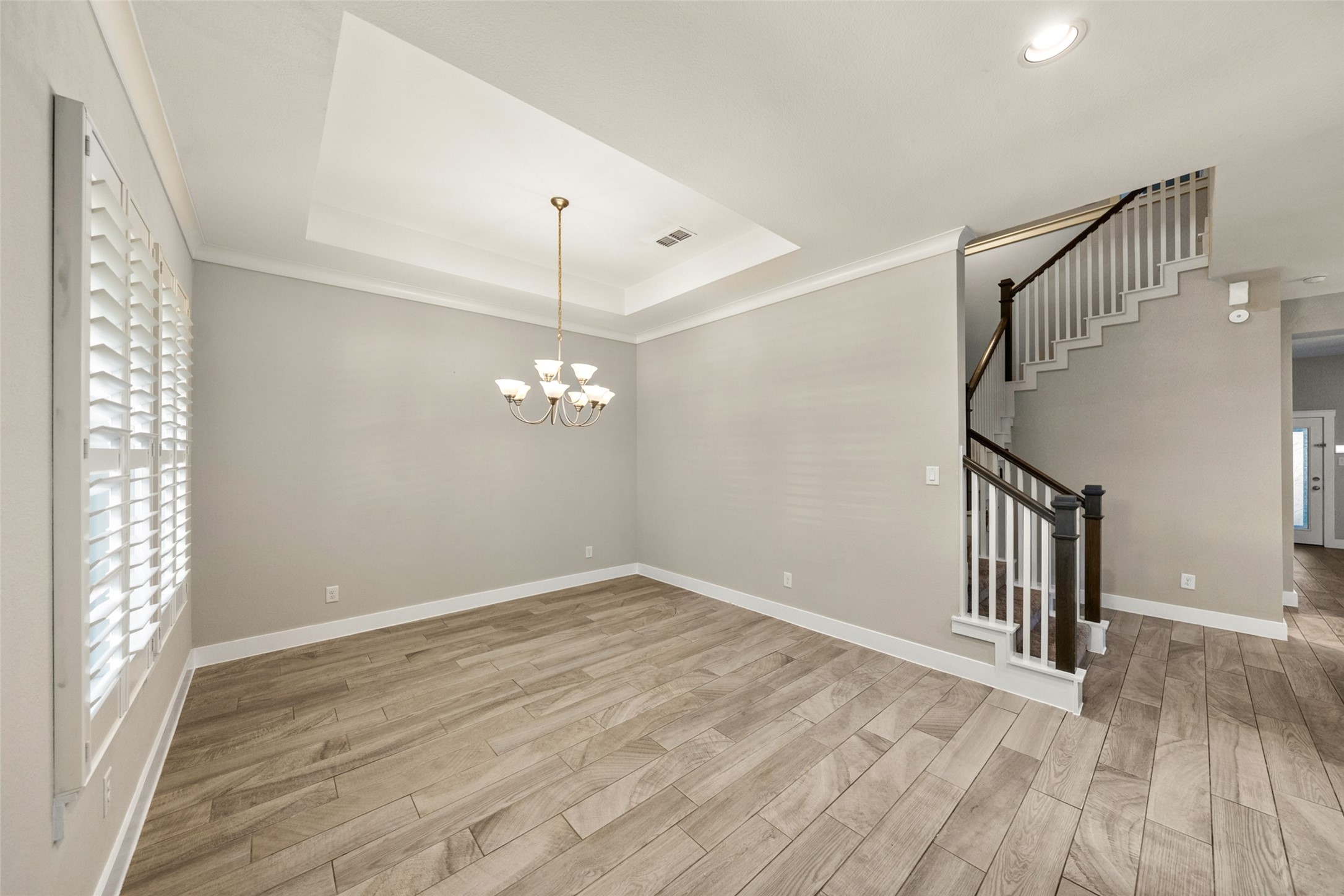16815 Osprey Bend Drive Property Photo 3