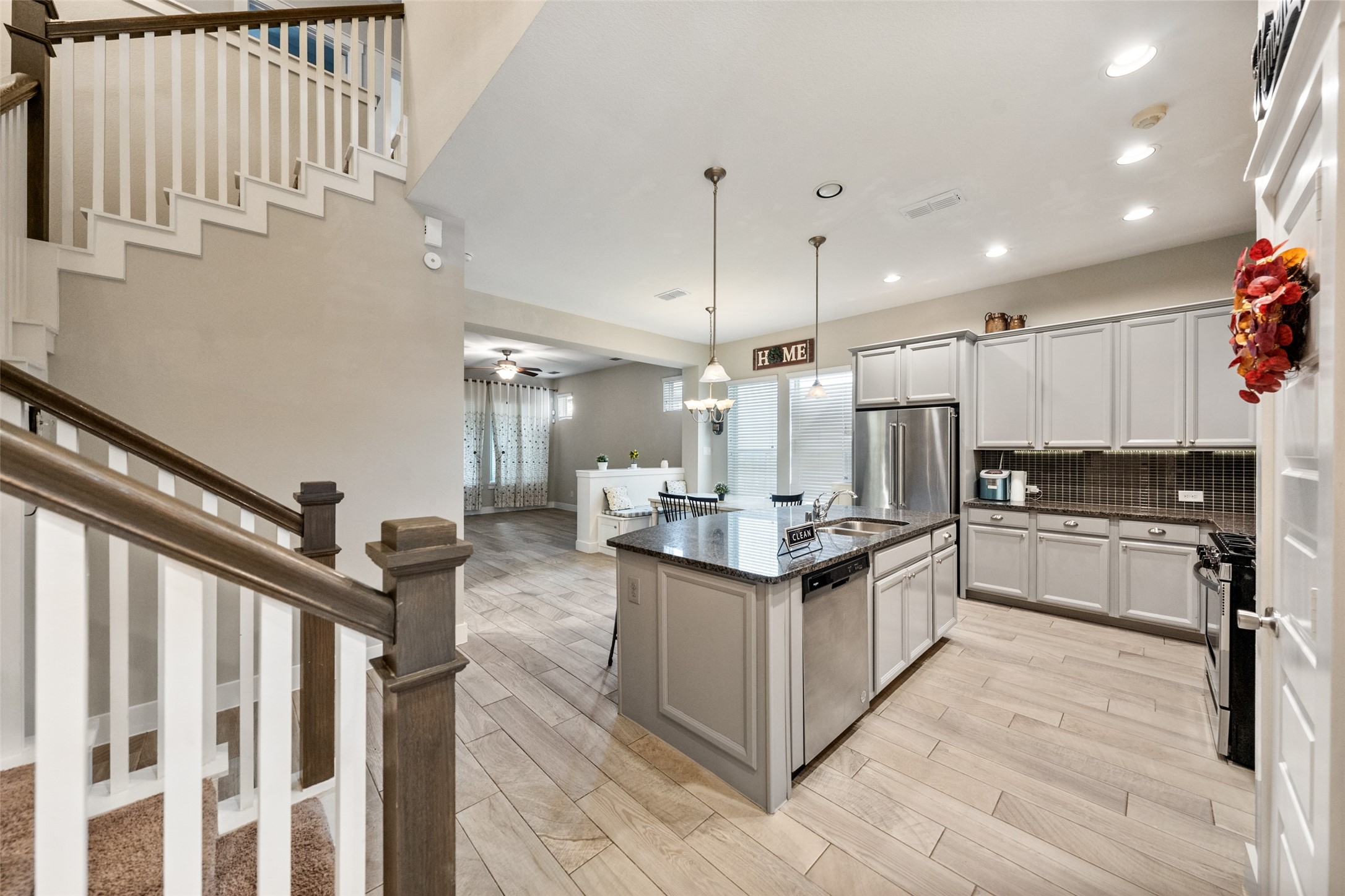 16815 Osprey Bend Drive Property Photo 6