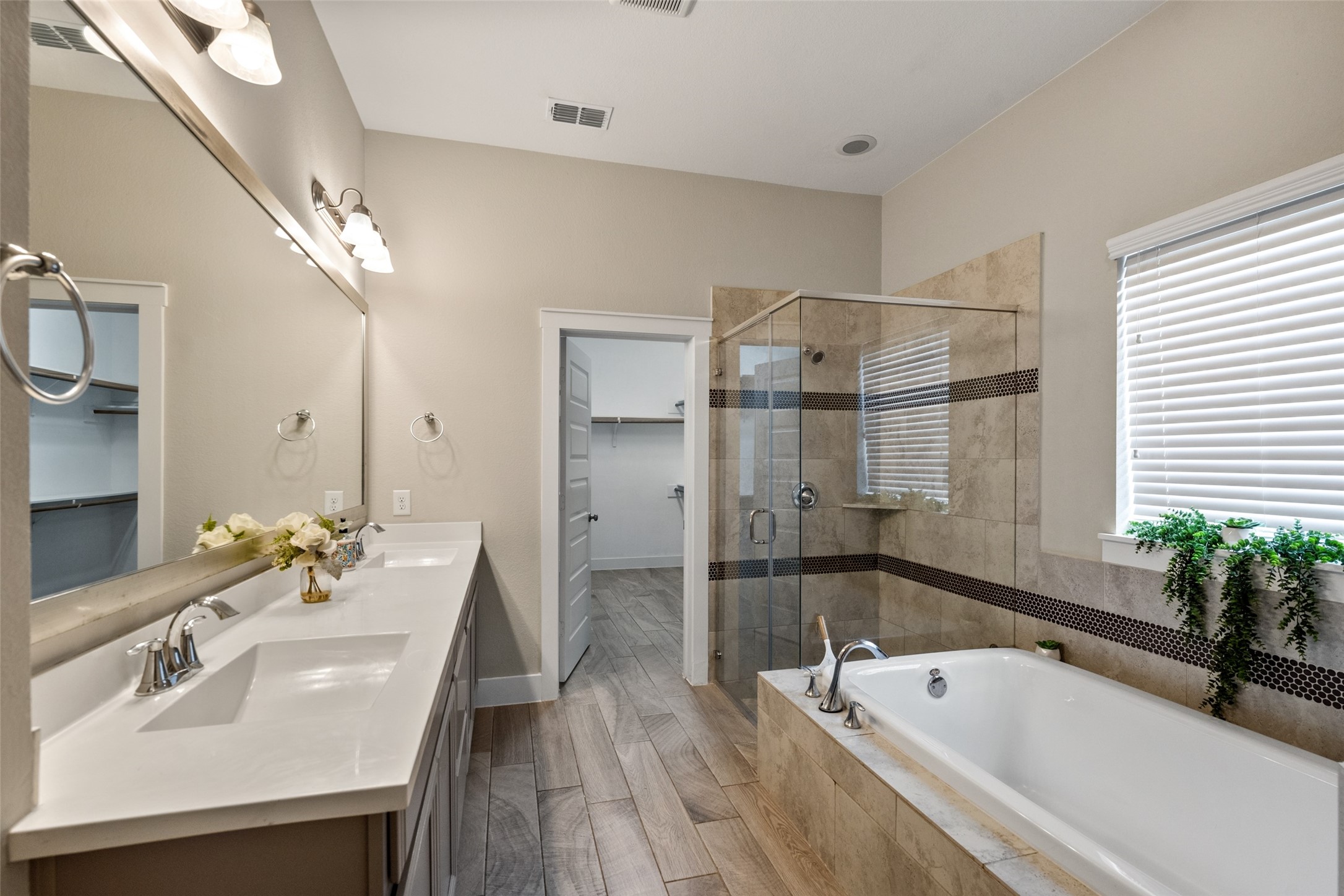 16815 Osprey Bend Drive Property Photo 13