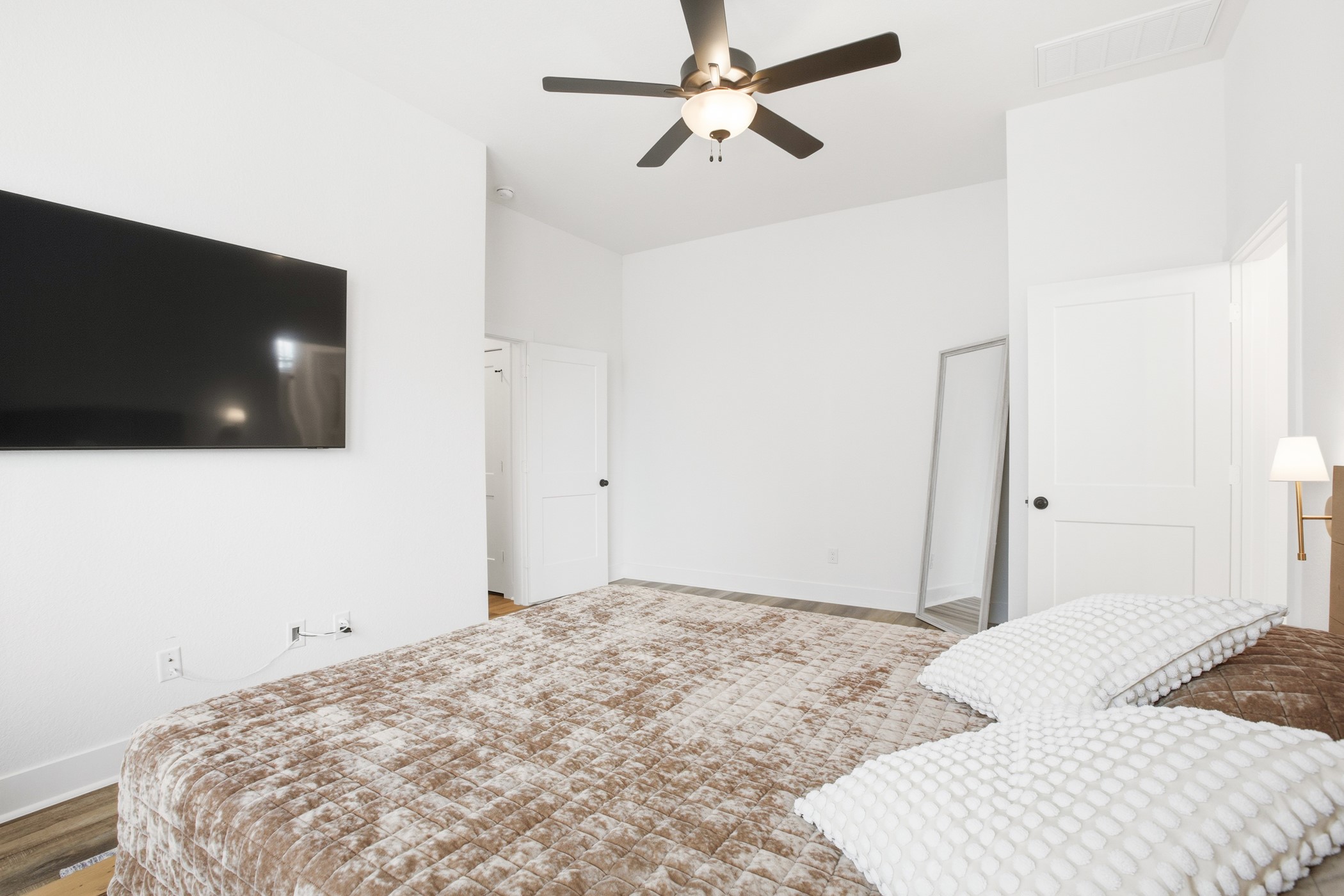 21122 Medina River Drive Property Photo 23