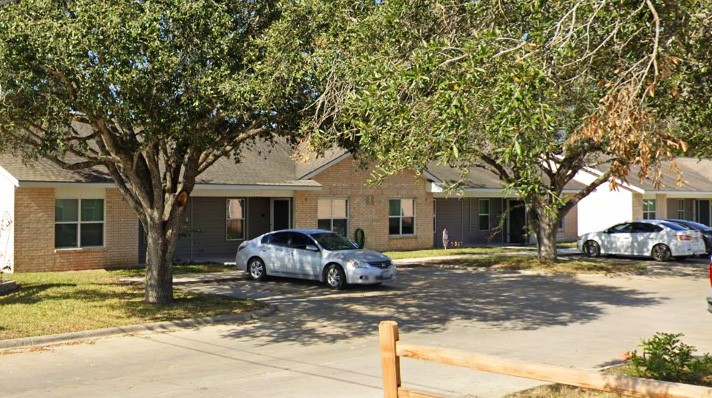 201 Springfield Rd Property Photo 2