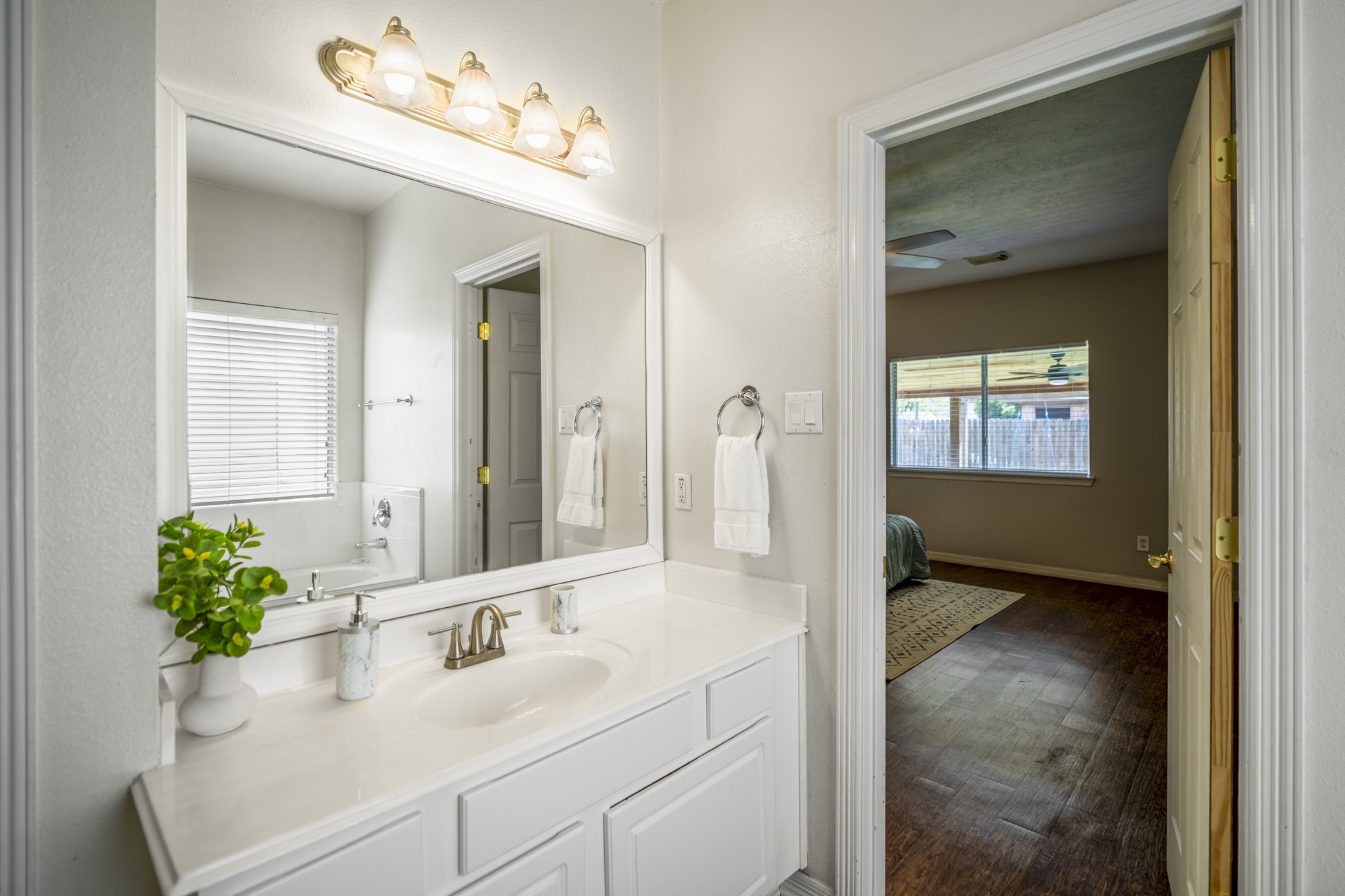 5106 Opal Sky Drive Property Photo 18