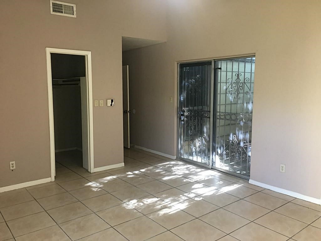 11110 Petworth Drive Property Photo 6