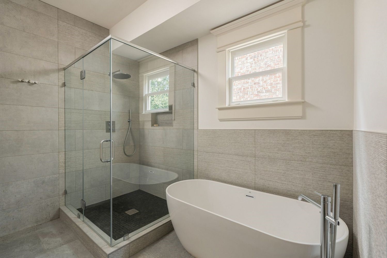 1441 Waverly Street Property Photo 13