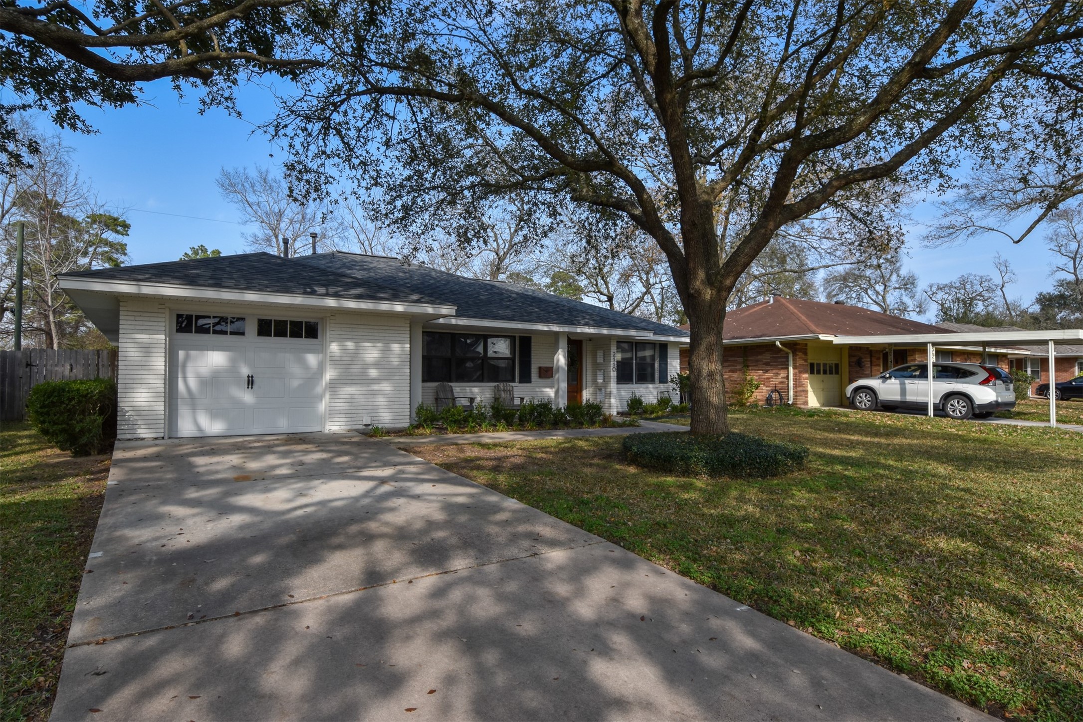 2110 Hewitt Drive Property Photo 6
