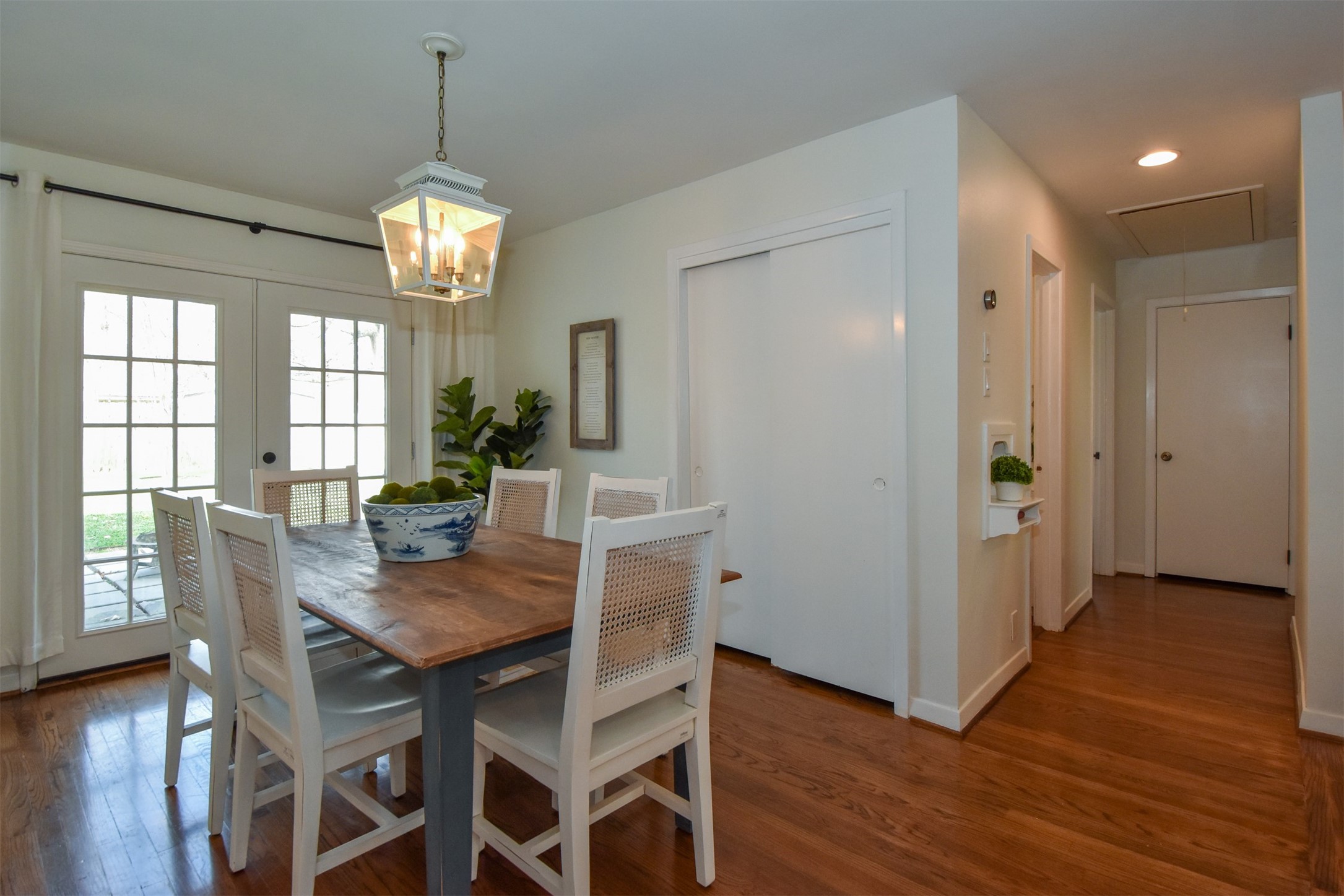 2110 Hewitt Drive Property Photo 14