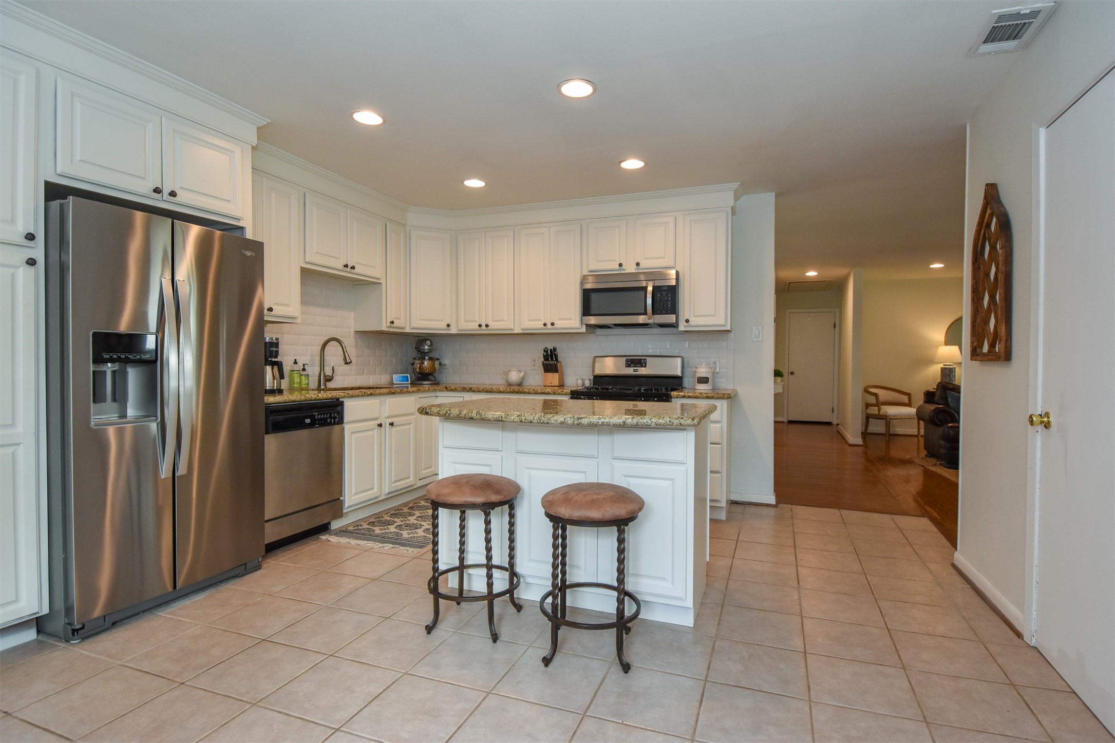 2110 Hewitt Drive Property Photo 19