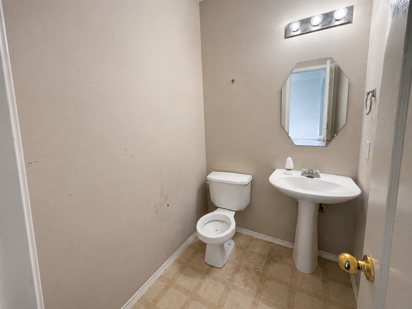 3522 Cactus Creek Drive Property Photo 9