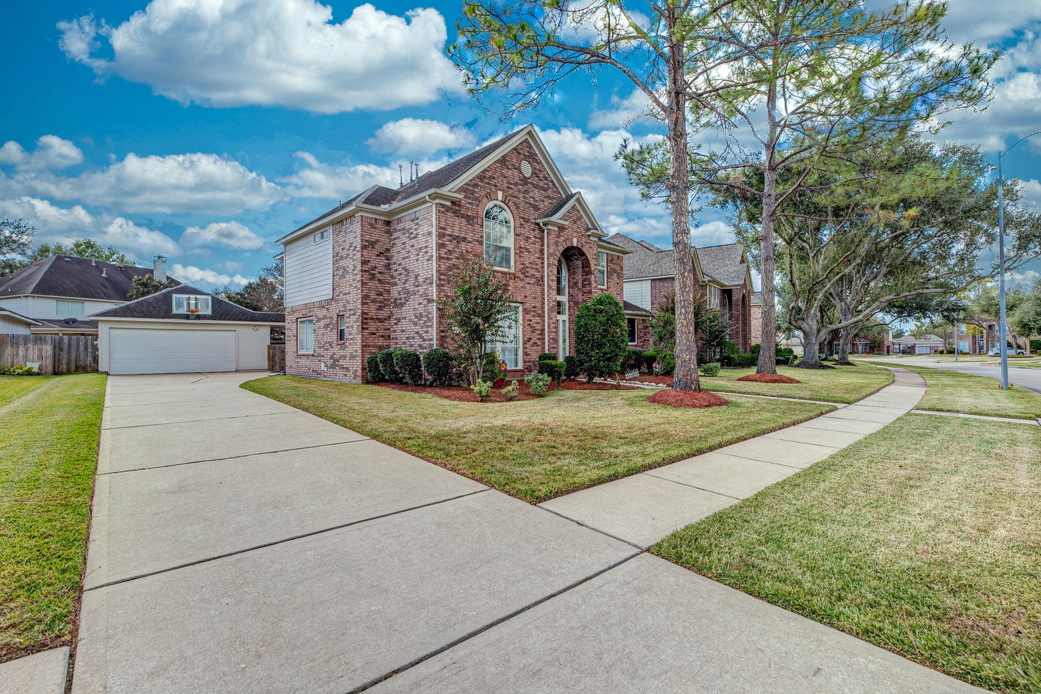2618 Pinebend Drive Property Photo 31