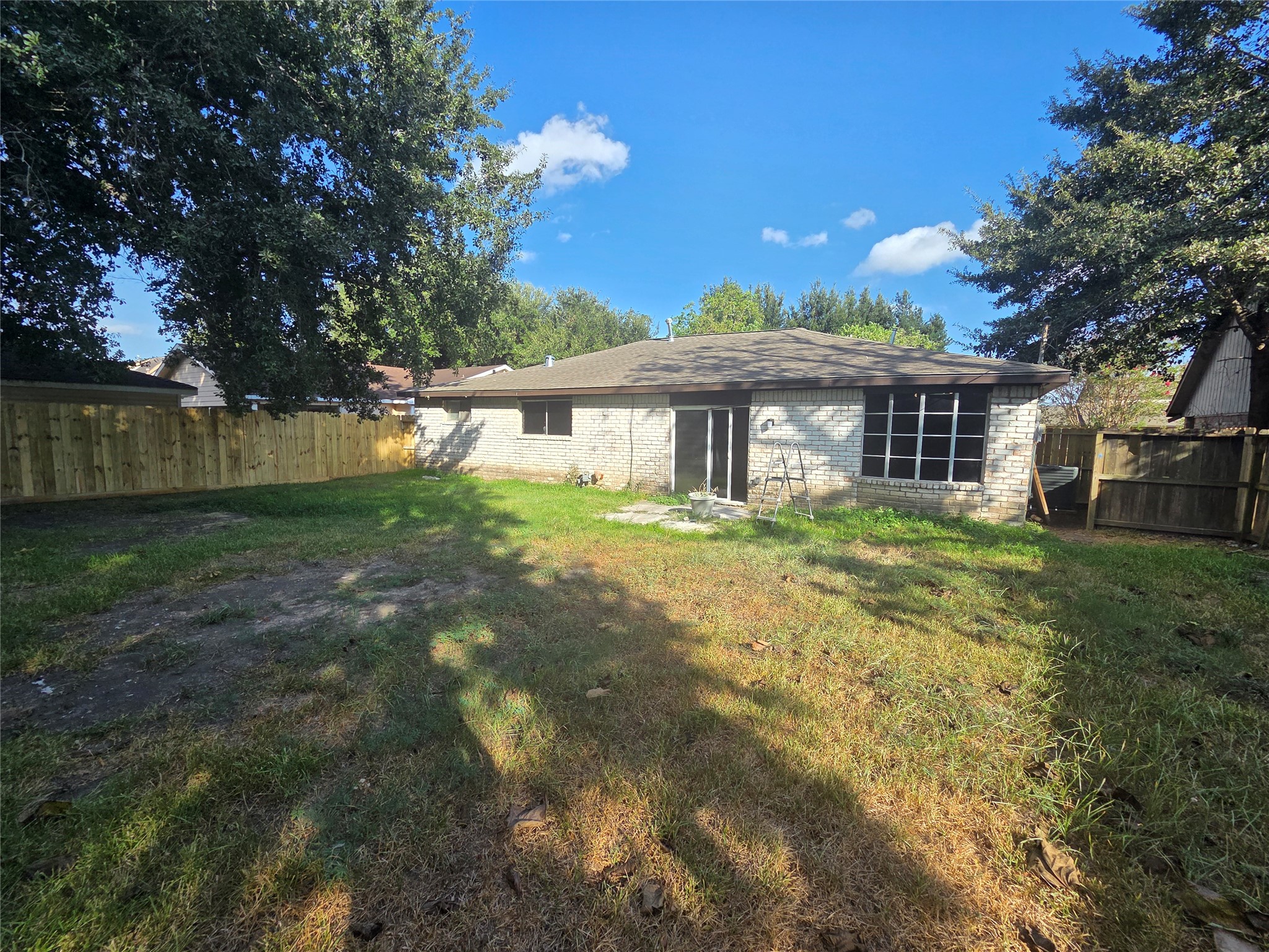 10911 Sagecrest Lane Property Photo 9