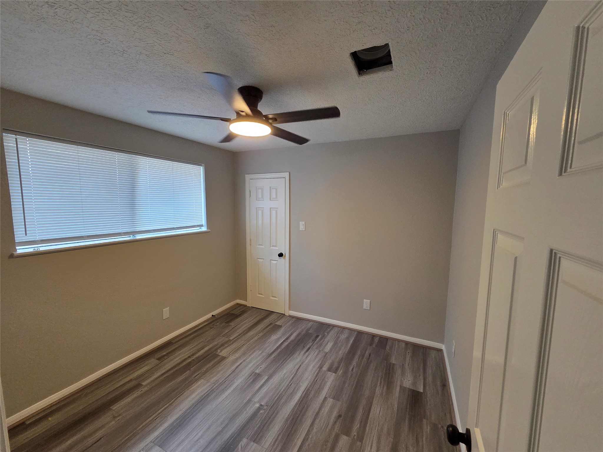 10911 Sagecrest Lane Property Photo 12