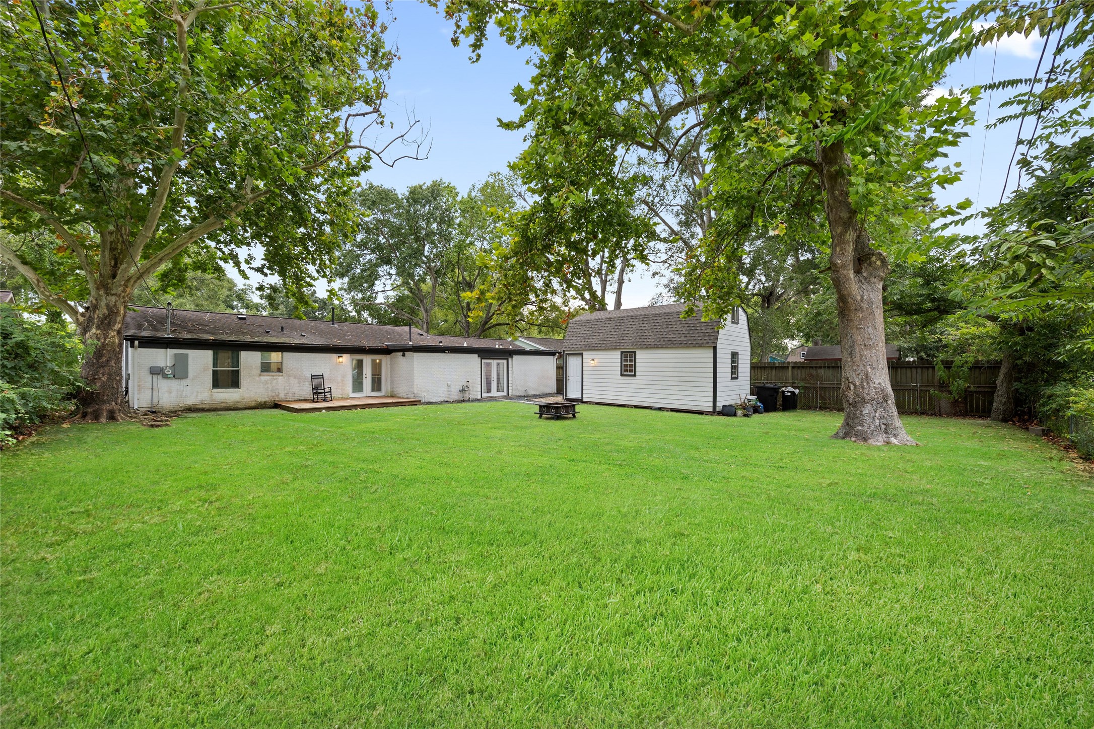 206 Edens Avenue Property Photo 29