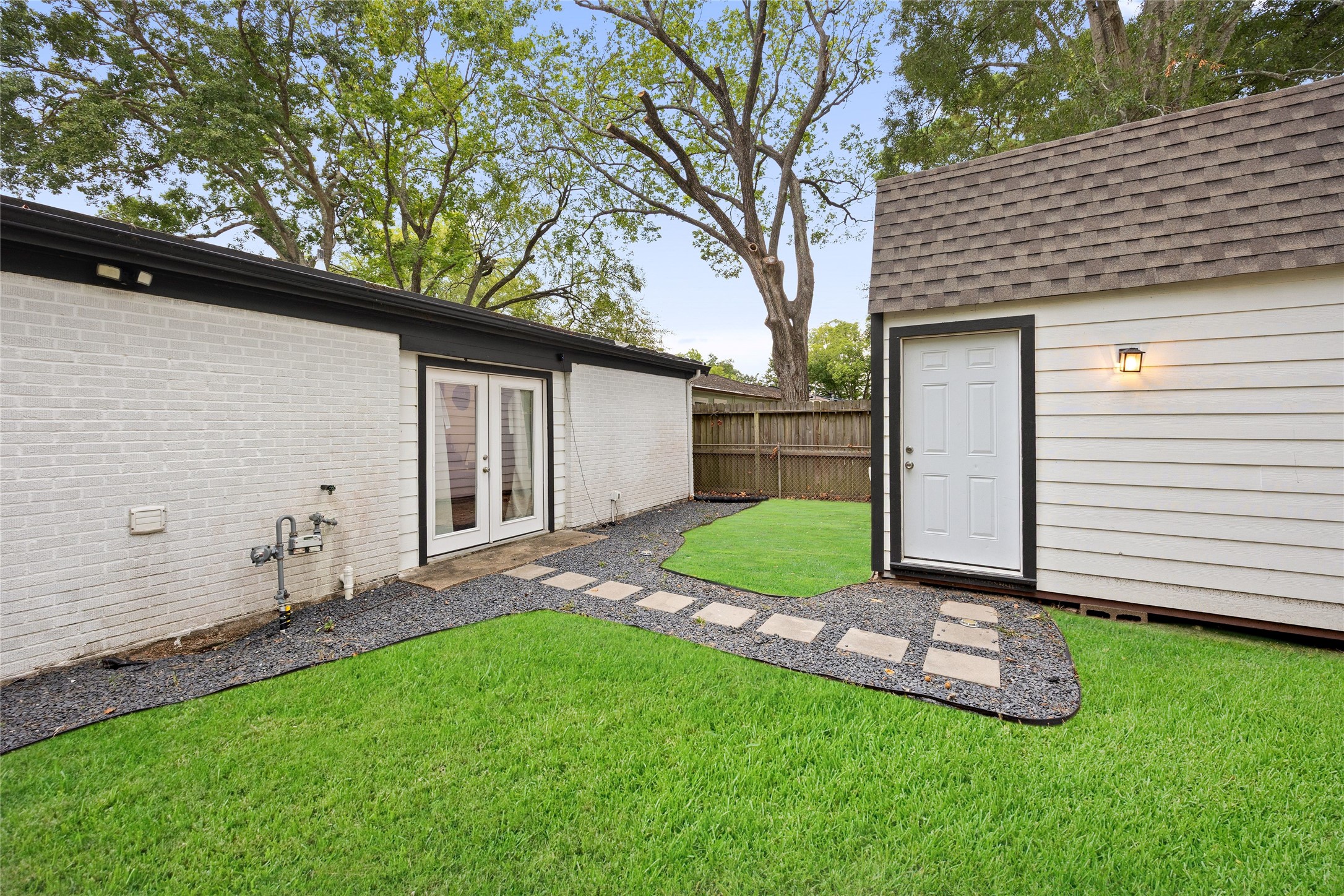 206 Edens Avenue Property Photo 30