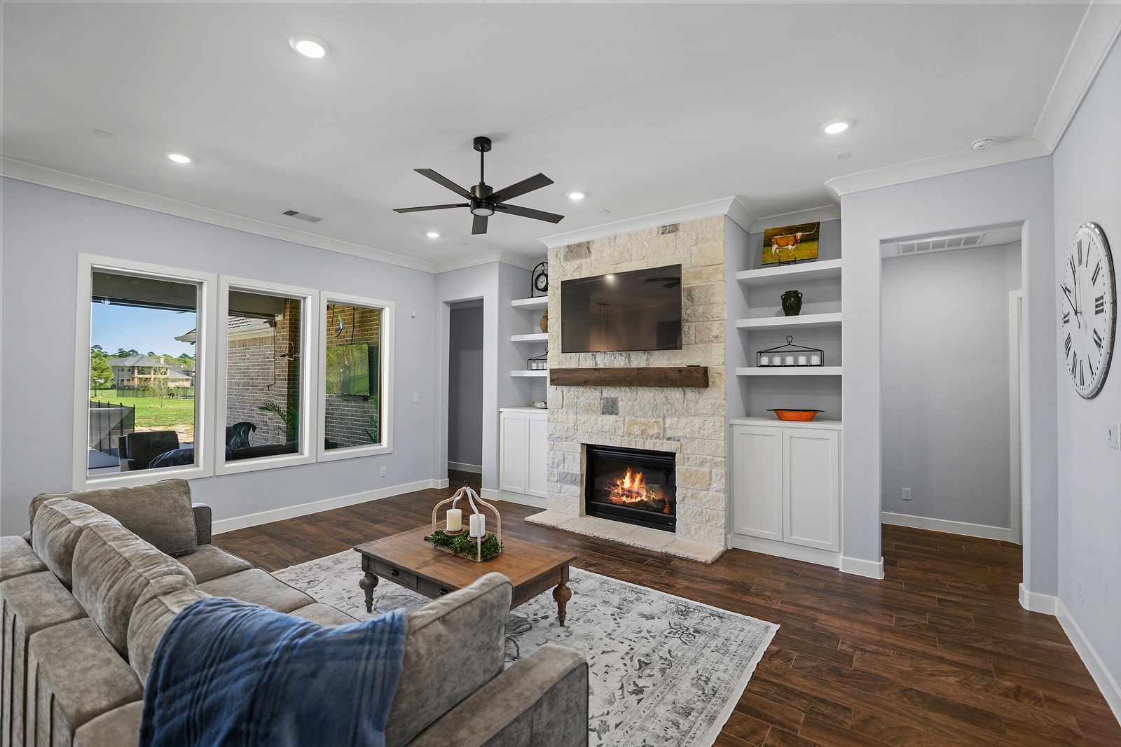 18819 Serene Water Drive Property Photo 12