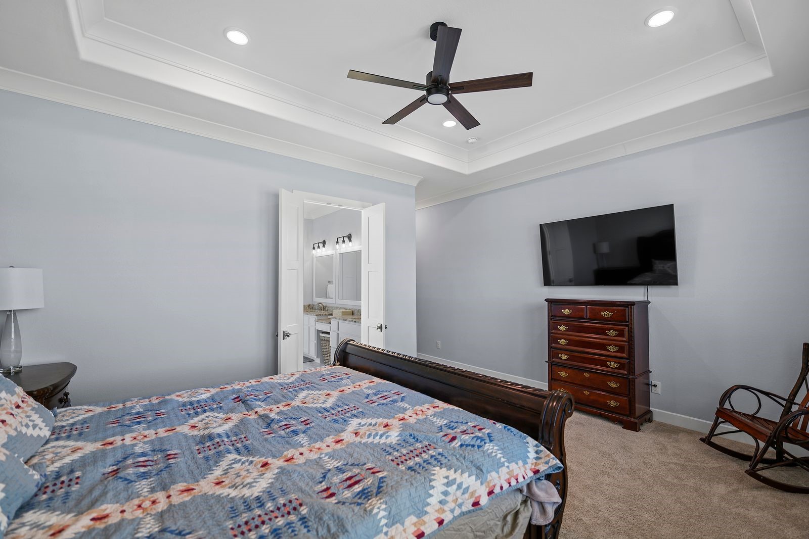 18819 Serene Water Drive Property Photo 16