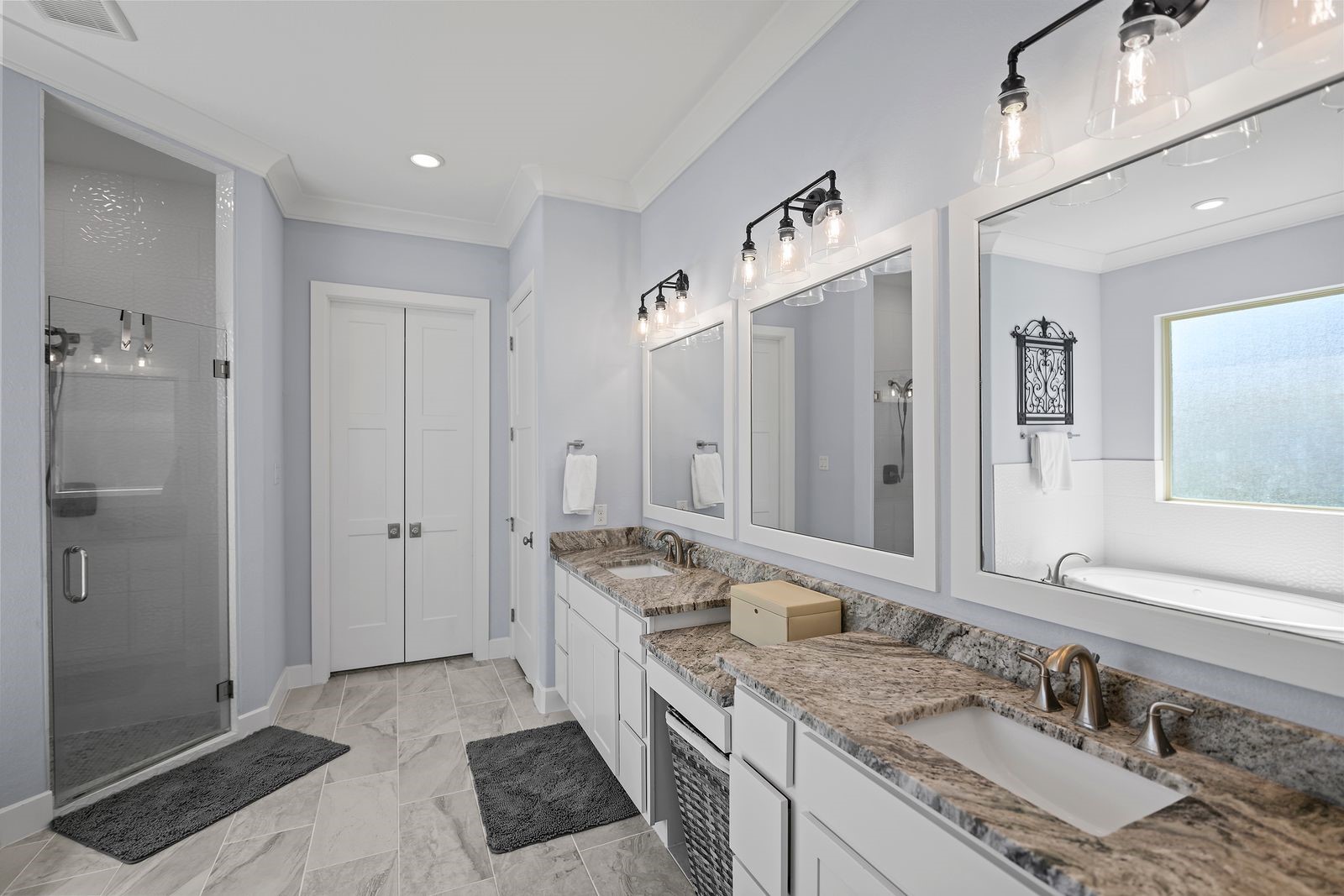 18819 Serene Water Drive Property Photo 17
