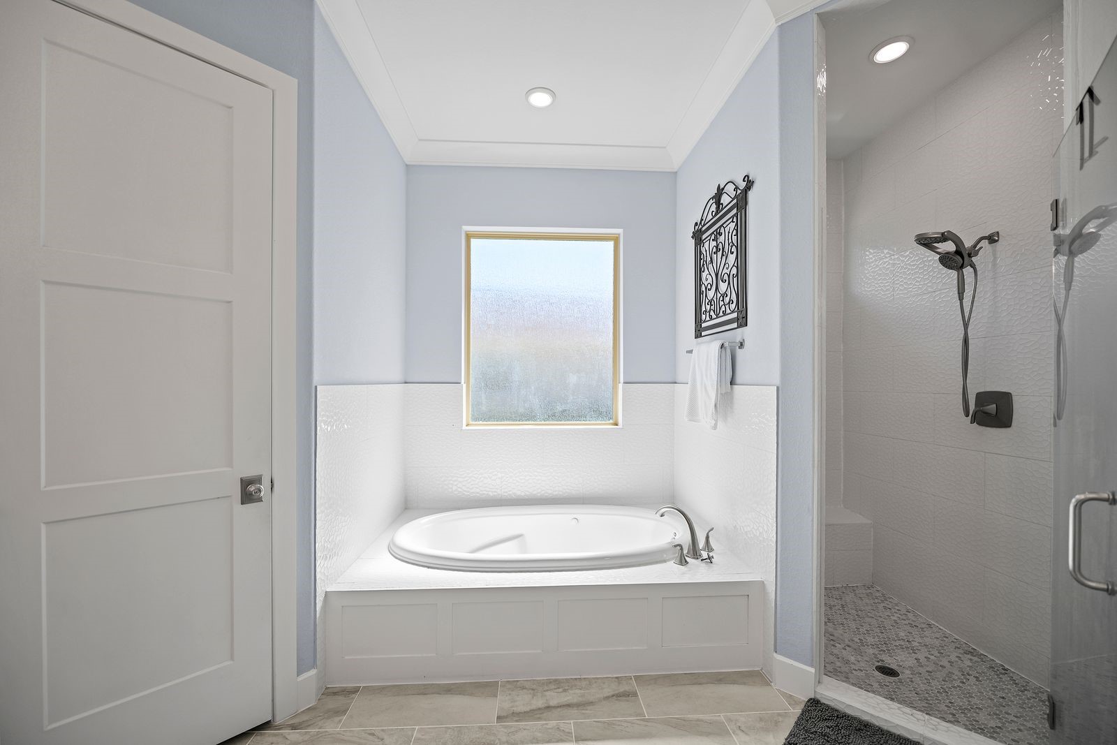 18819 Serene Water Drive Property Photo 18
