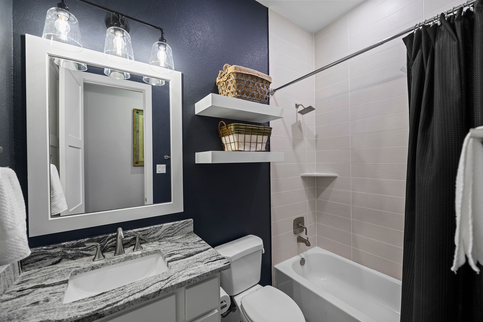 18819 Serene Water Drive Property Photo 24