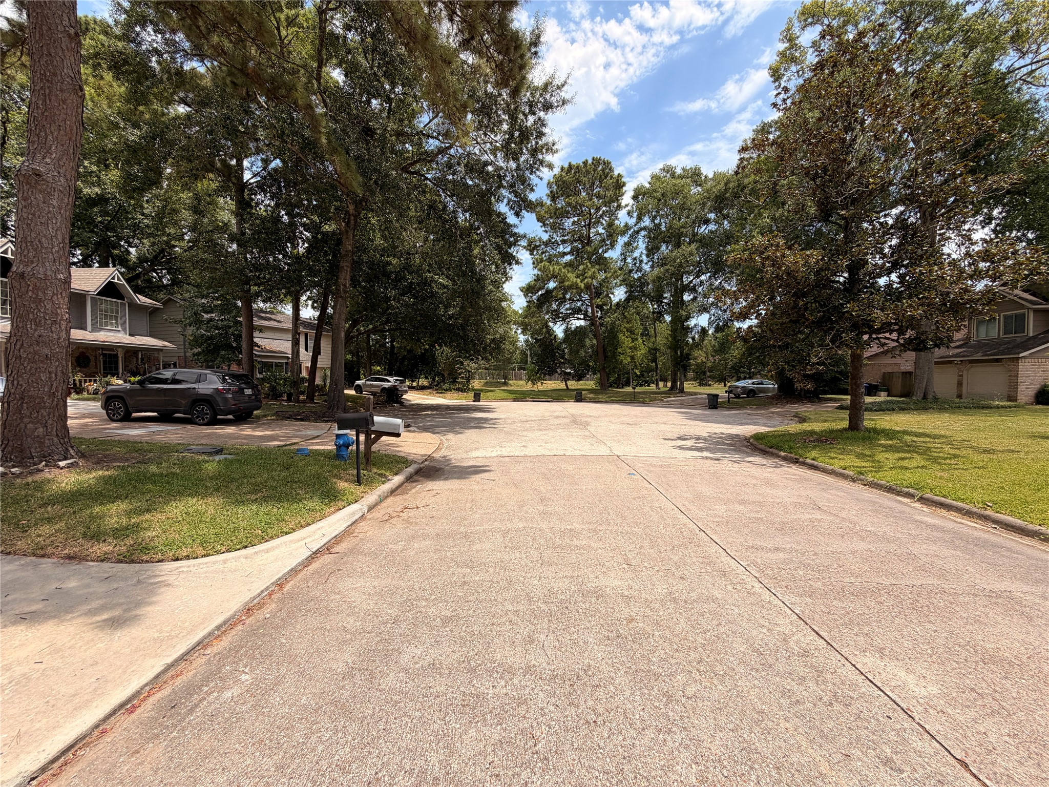 3227 Glade Springs Drive Property Photo 4