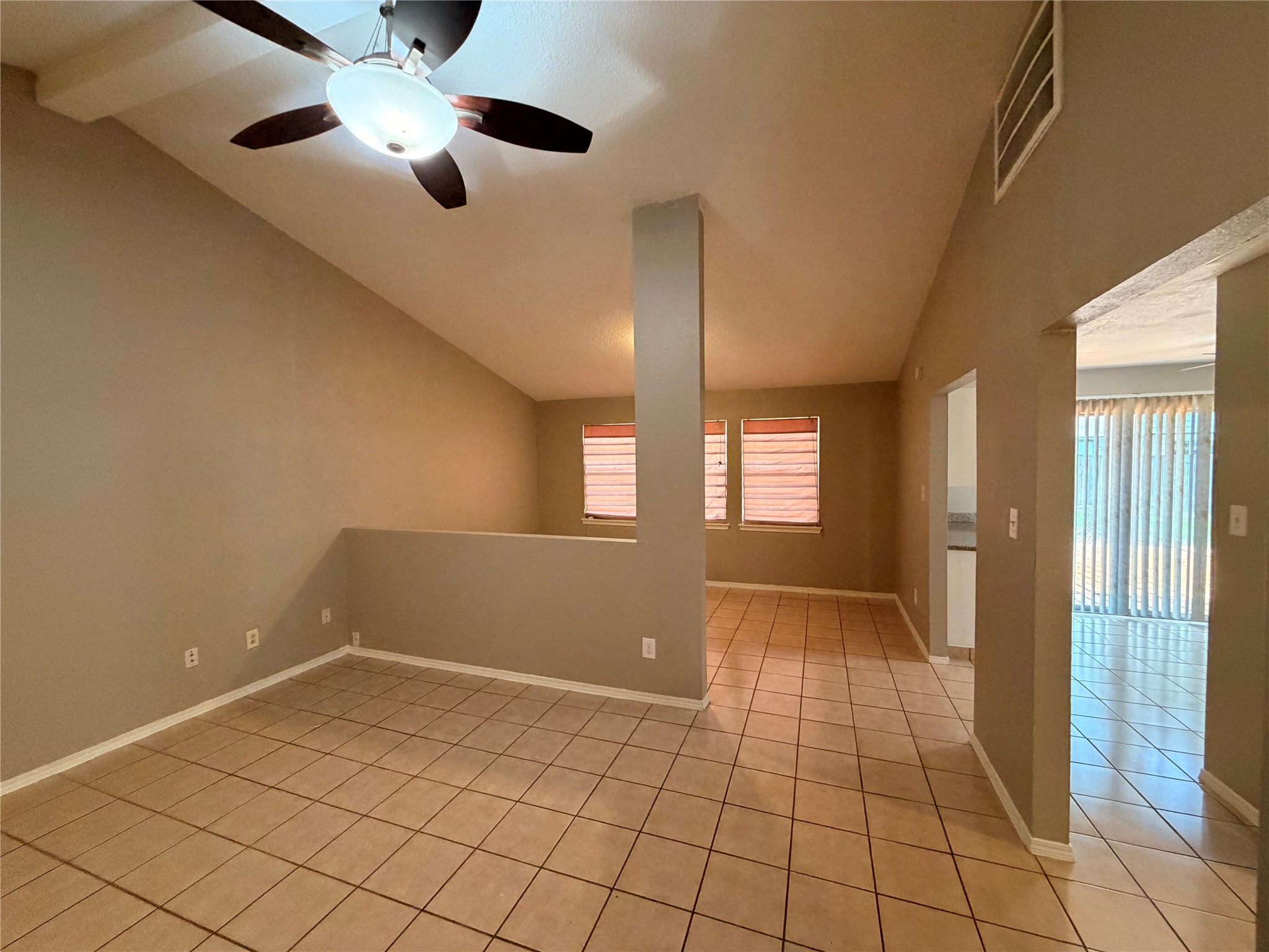 3227 Glade Springs Drive Property Photo 11