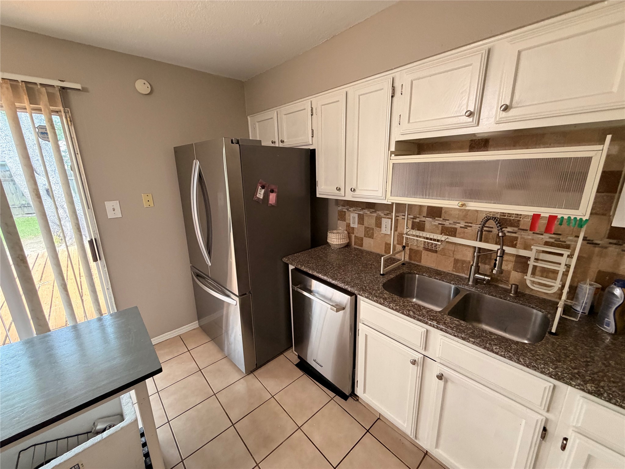 3227 Glade Springs Drive Property Photo 12