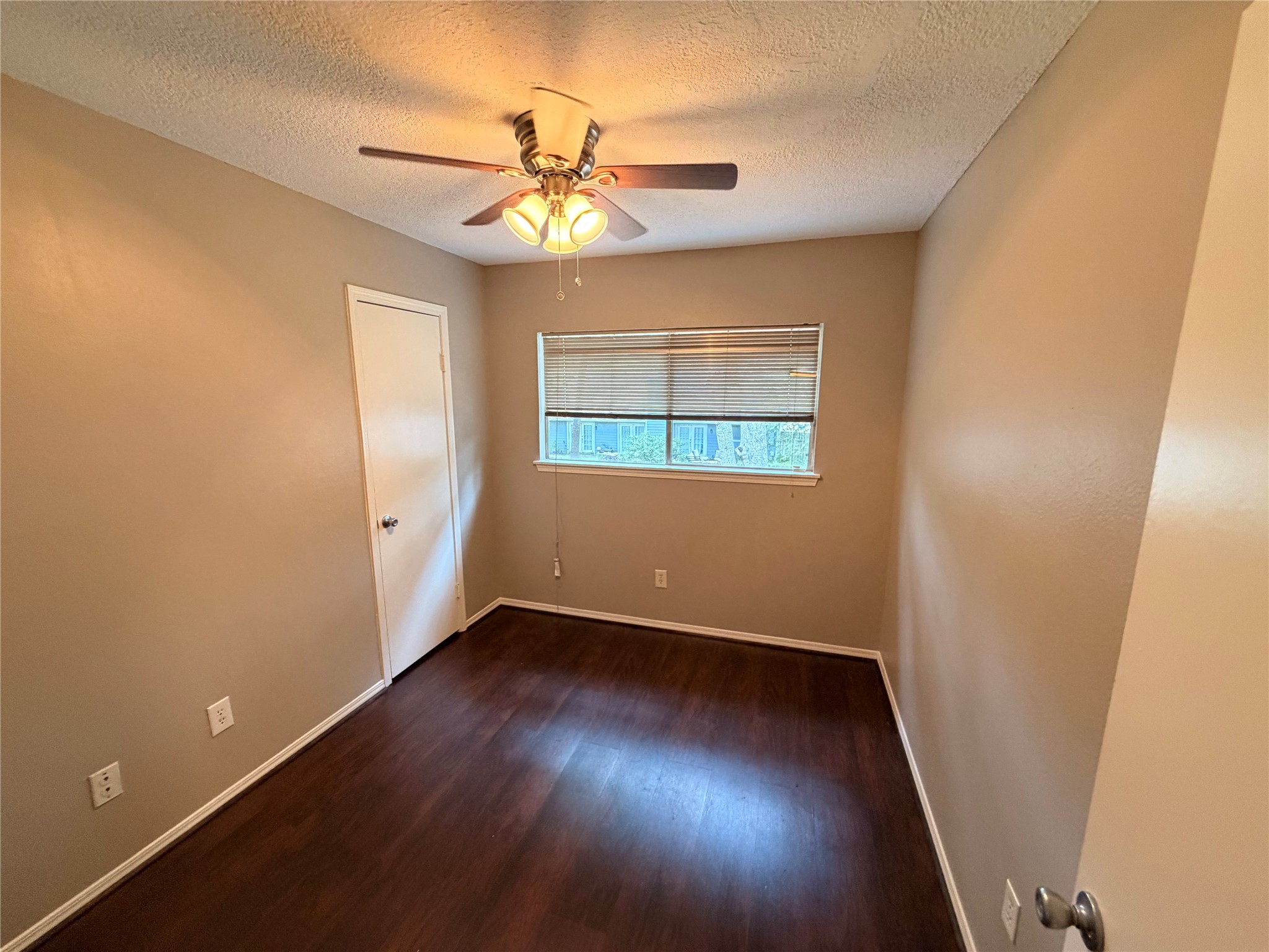 3227 Glade Springs Drive Property Photo 26