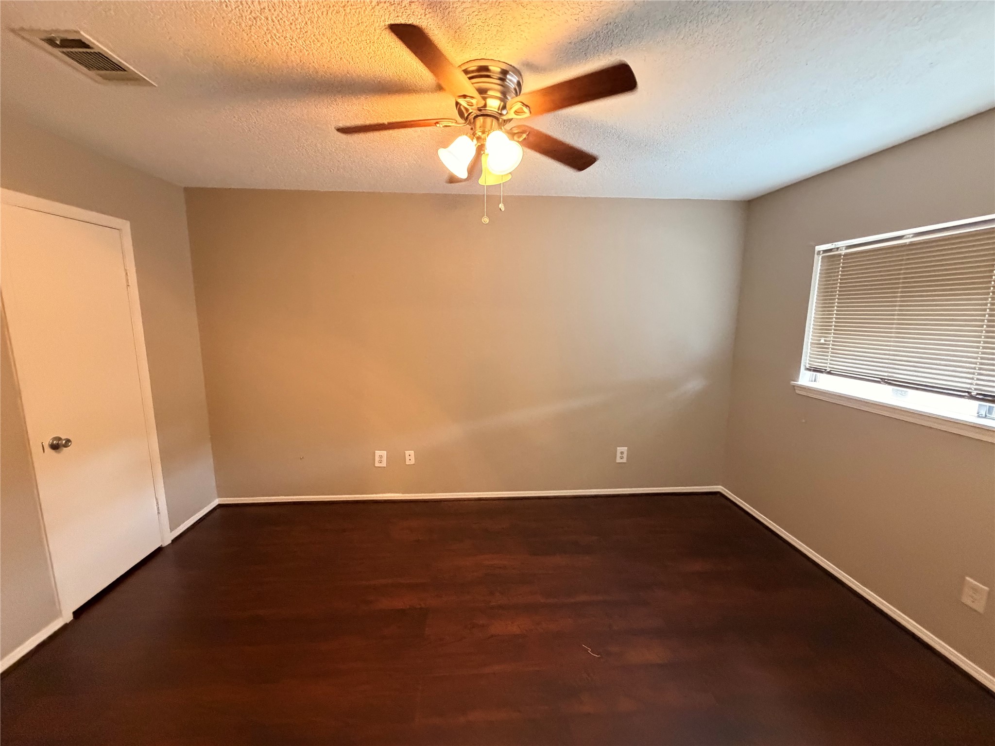 3227 Glade Springs Drive Property Photo 28