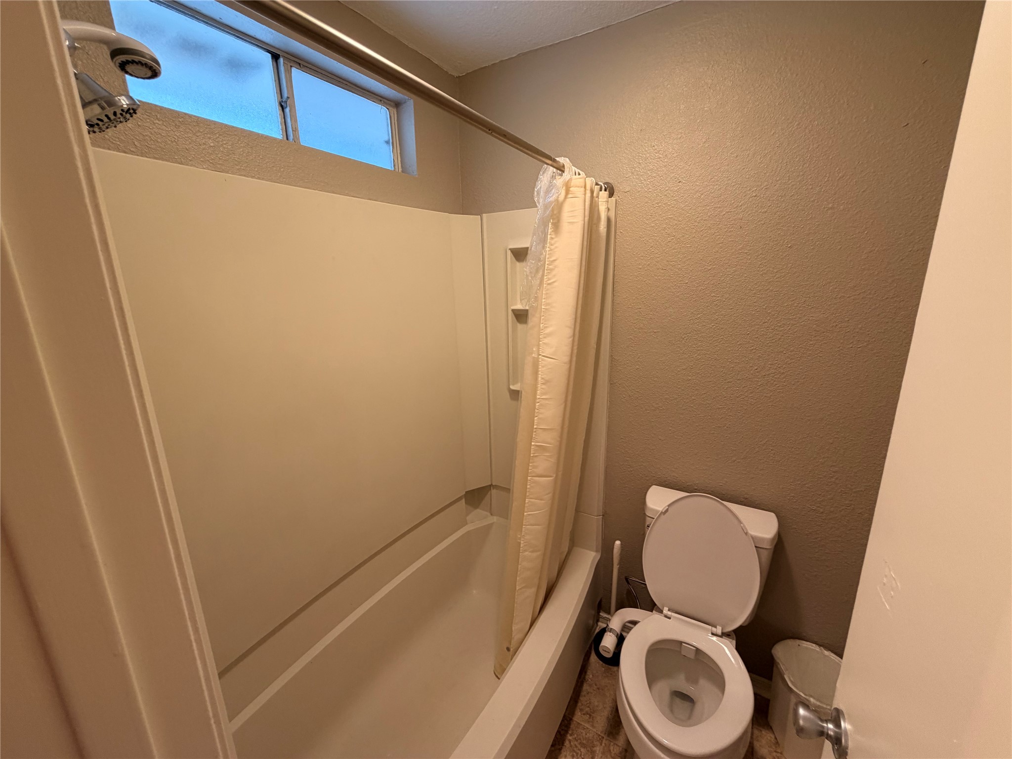 3227 Glade Springs Drive Property Photo 31