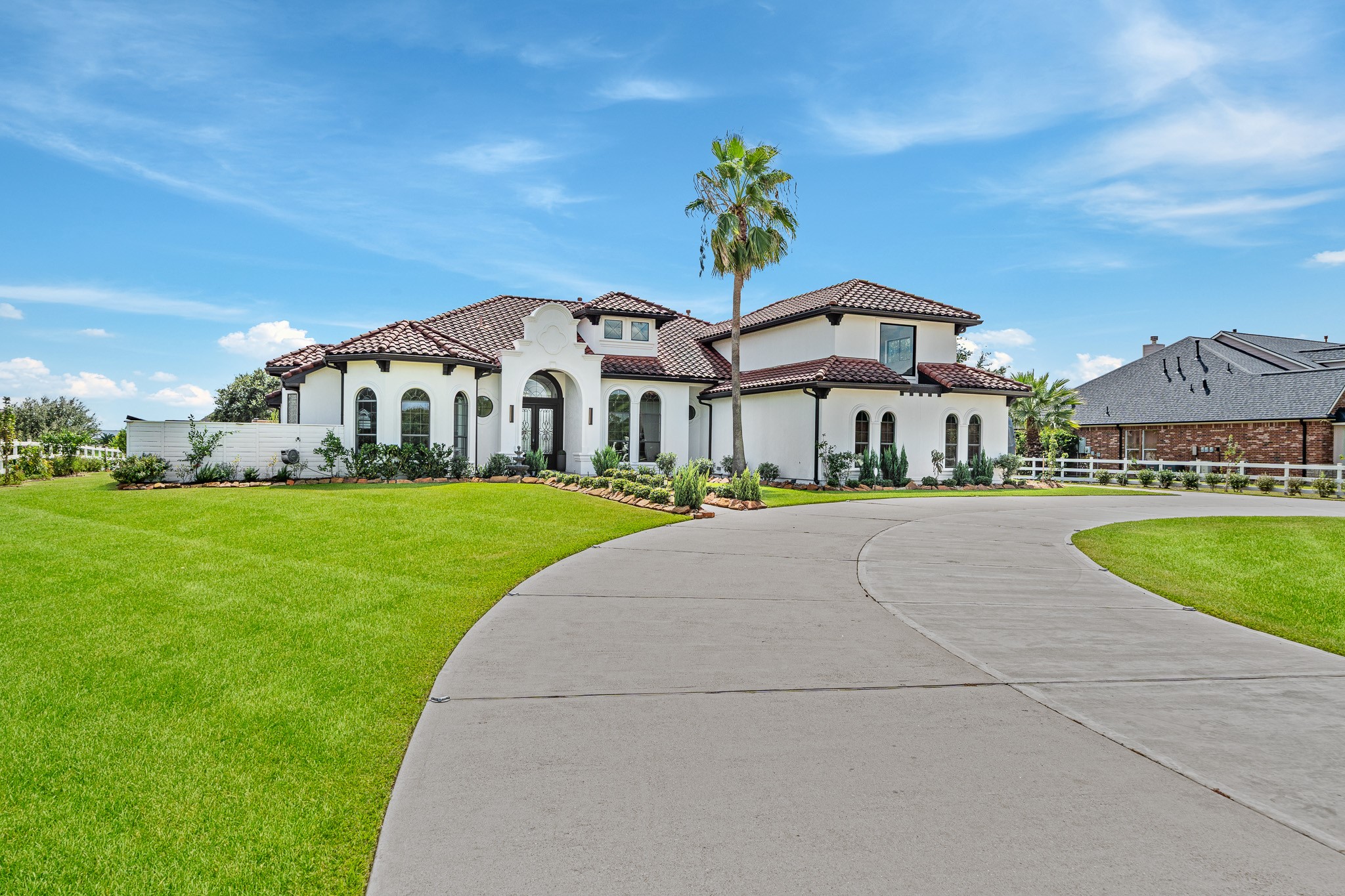 5818 Sagamore Bay Lane Property Photo 3