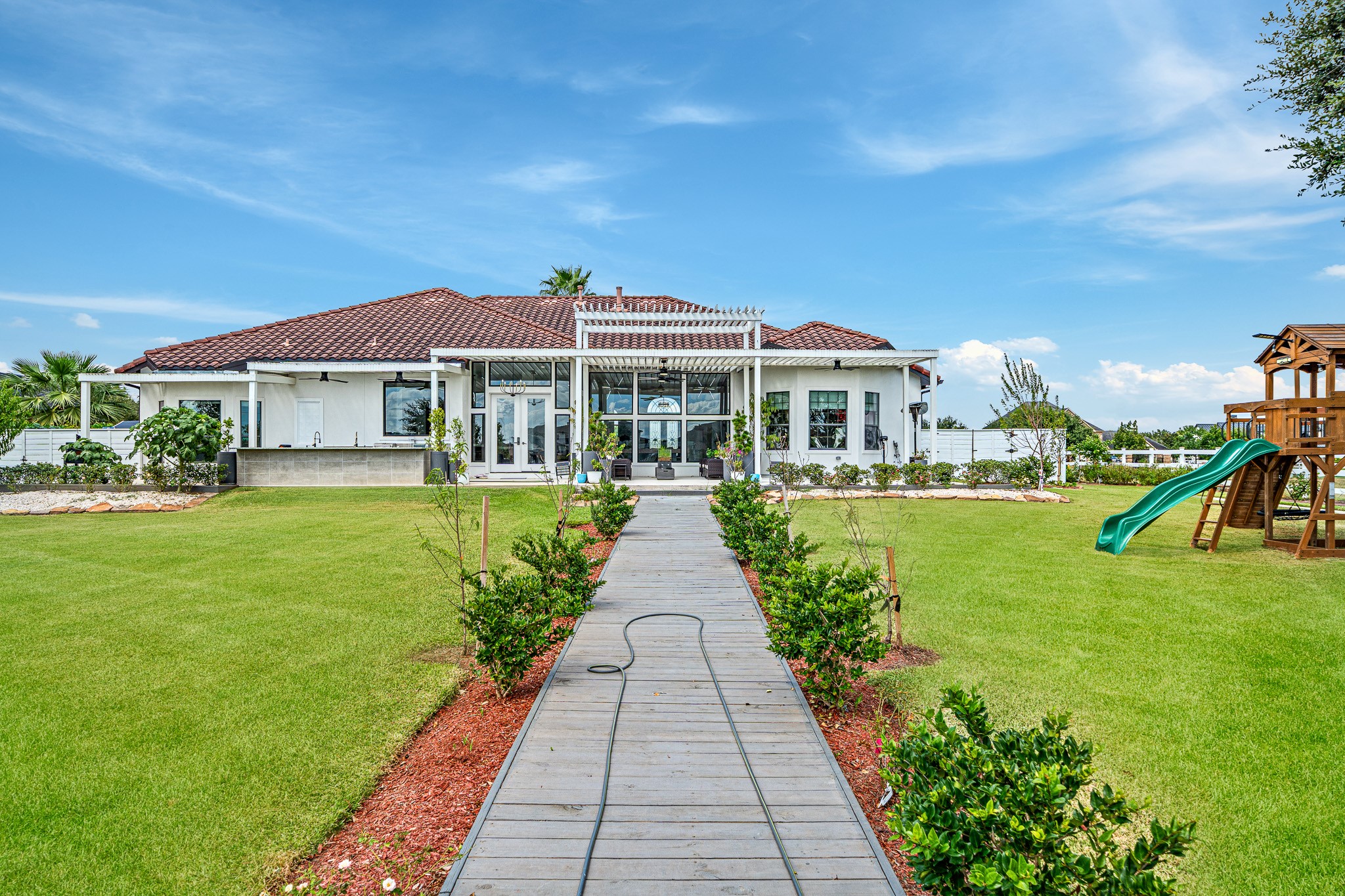 5818 Sagamore Bay Lane Property Photo 7