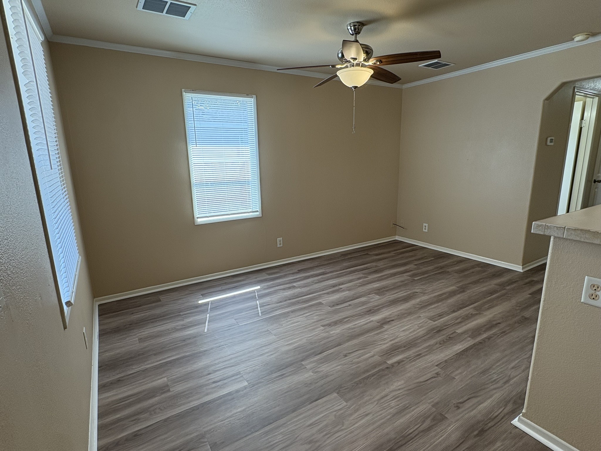 10002 Sugarvine Lane Property Photo 4