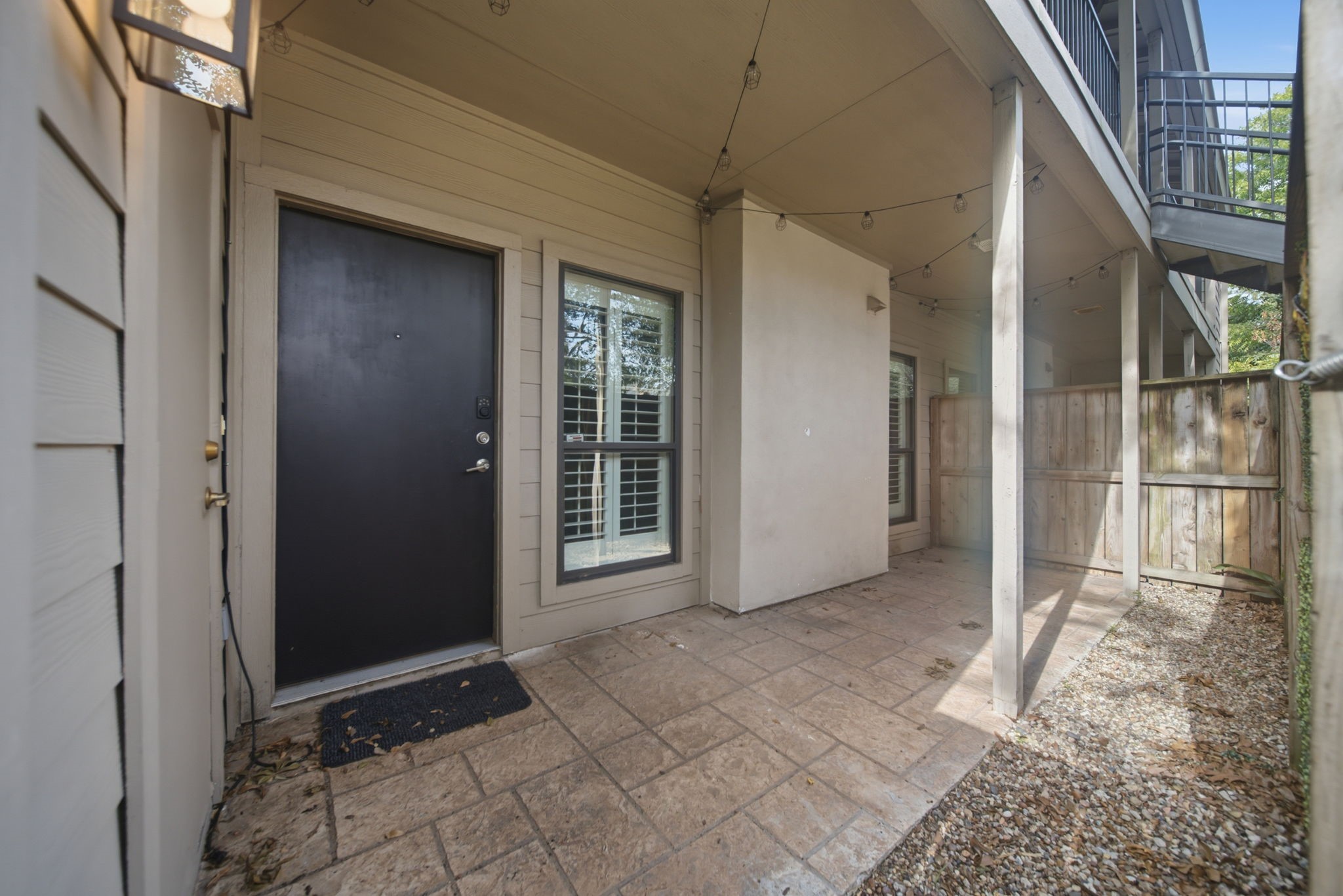 1100 Augusta Drive 77 Property Photo 4