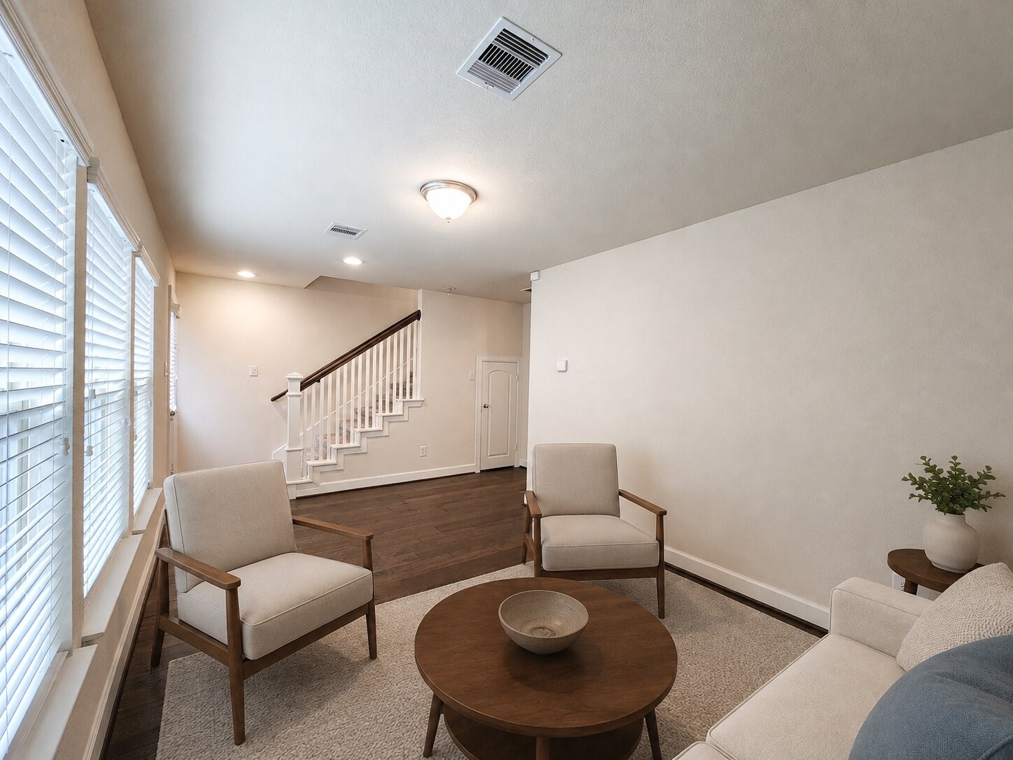 10717 Madden Oaks Place Property Photo 4