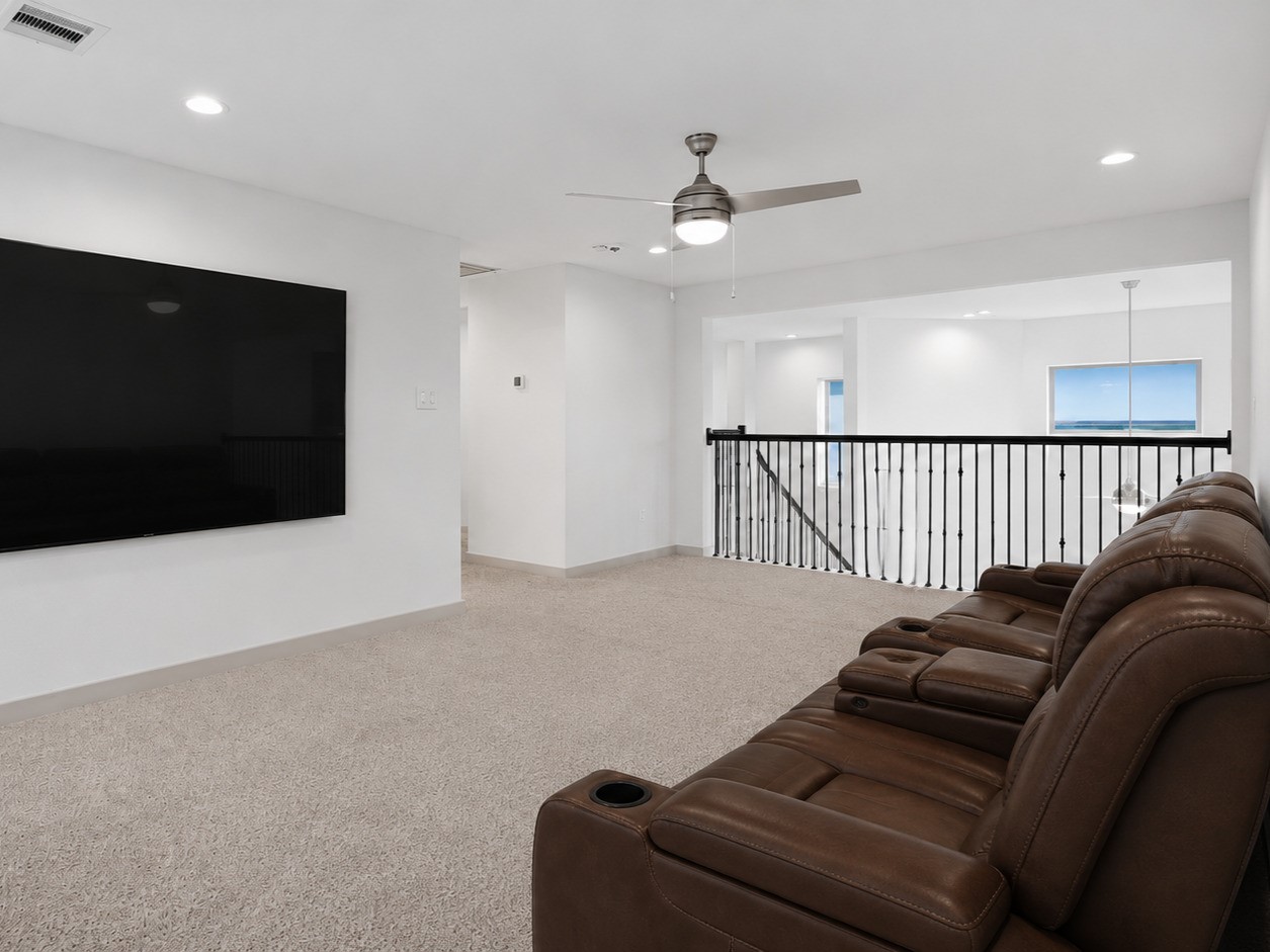 29250 Pikes Peak Drive Property Photo 18