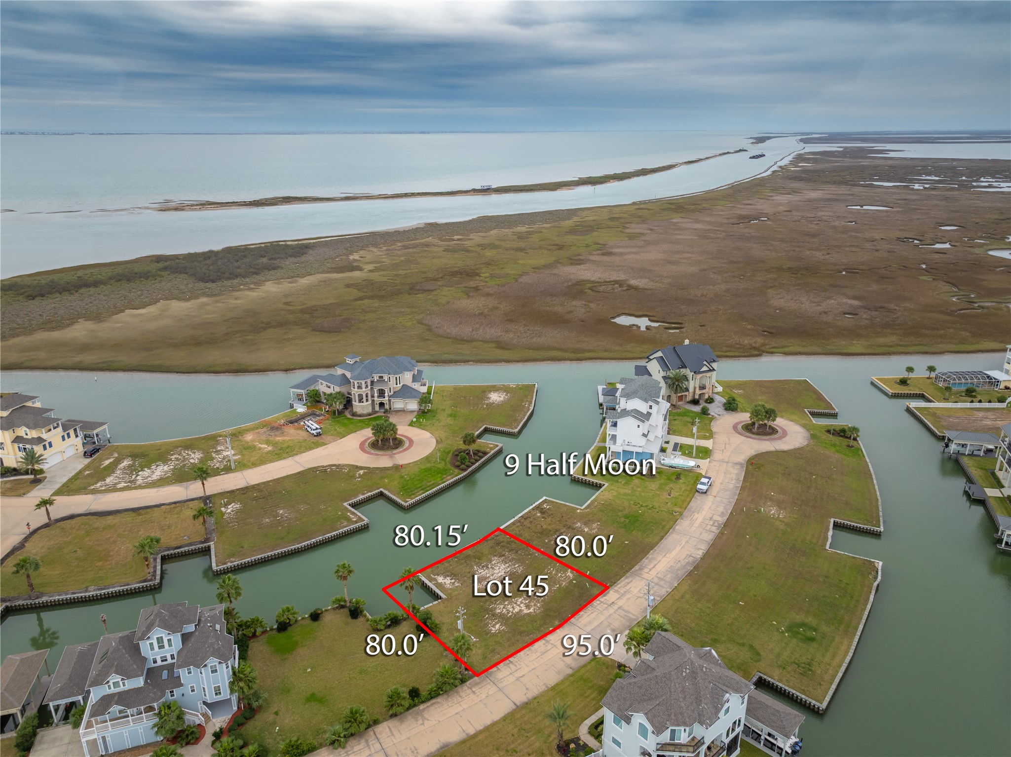 9 Half Moon Property Photo 1