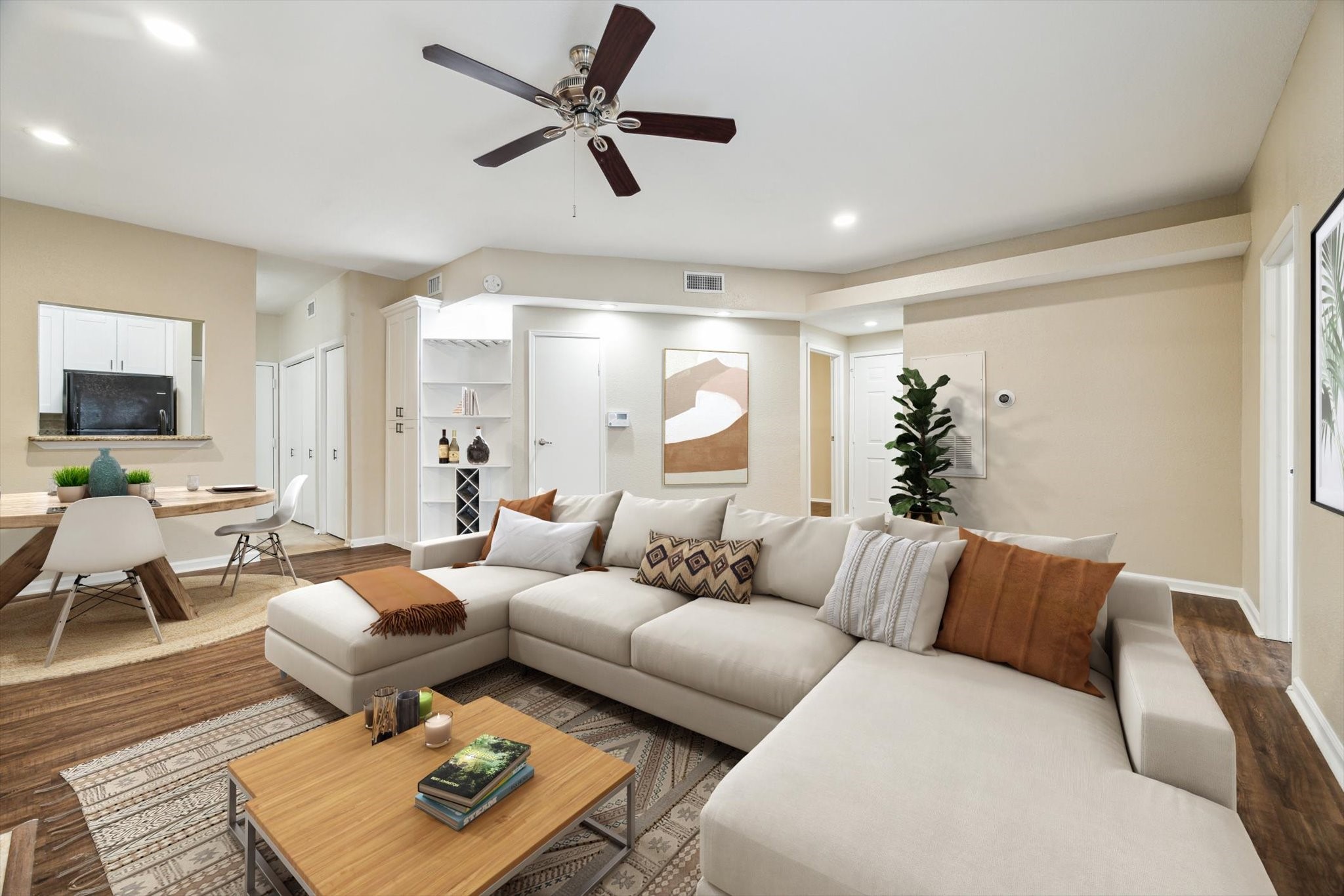 4901 Floyd Street 10 Property Photo 1