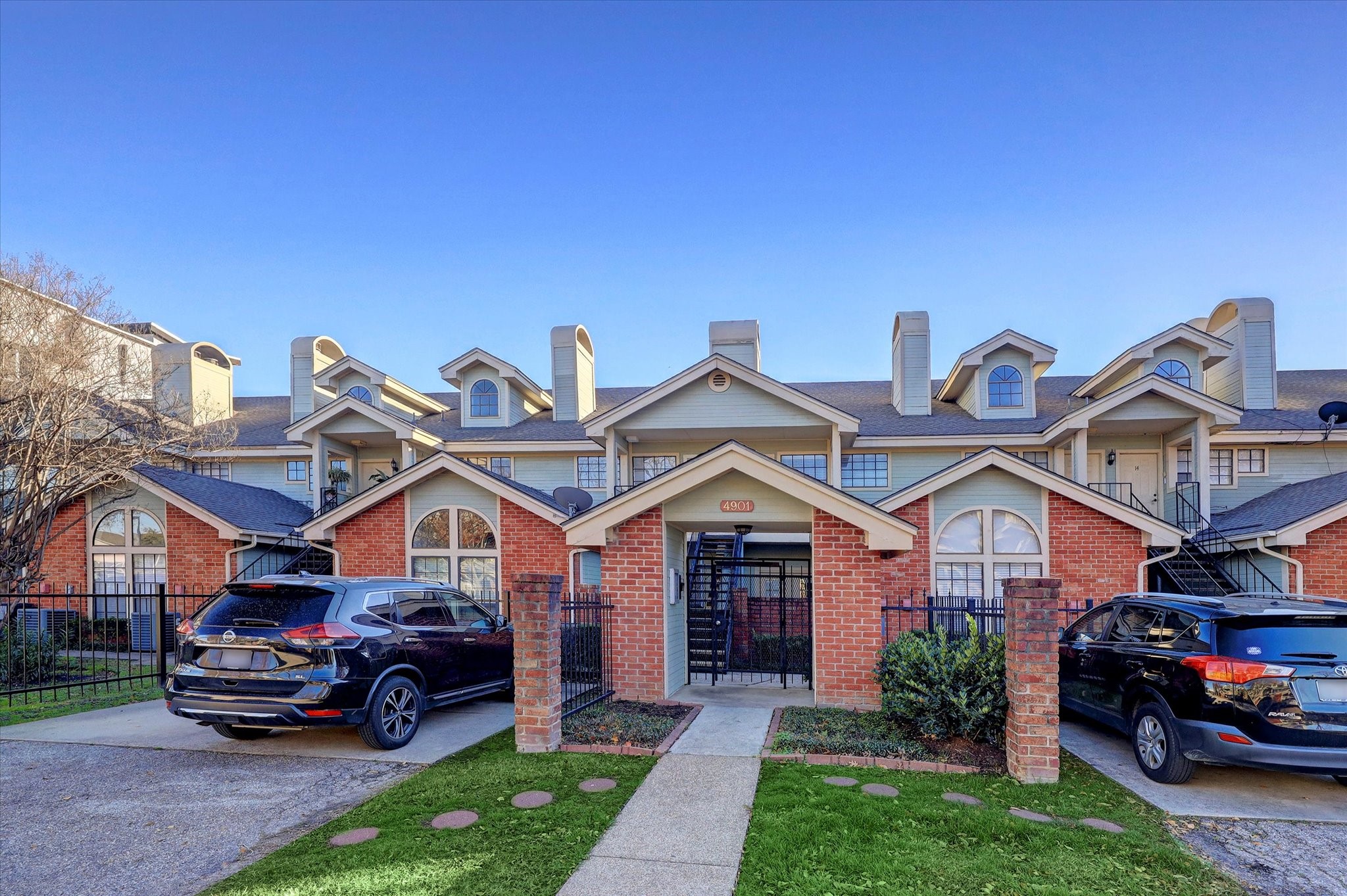 4901 Floyd Street 10 Property Photo 21