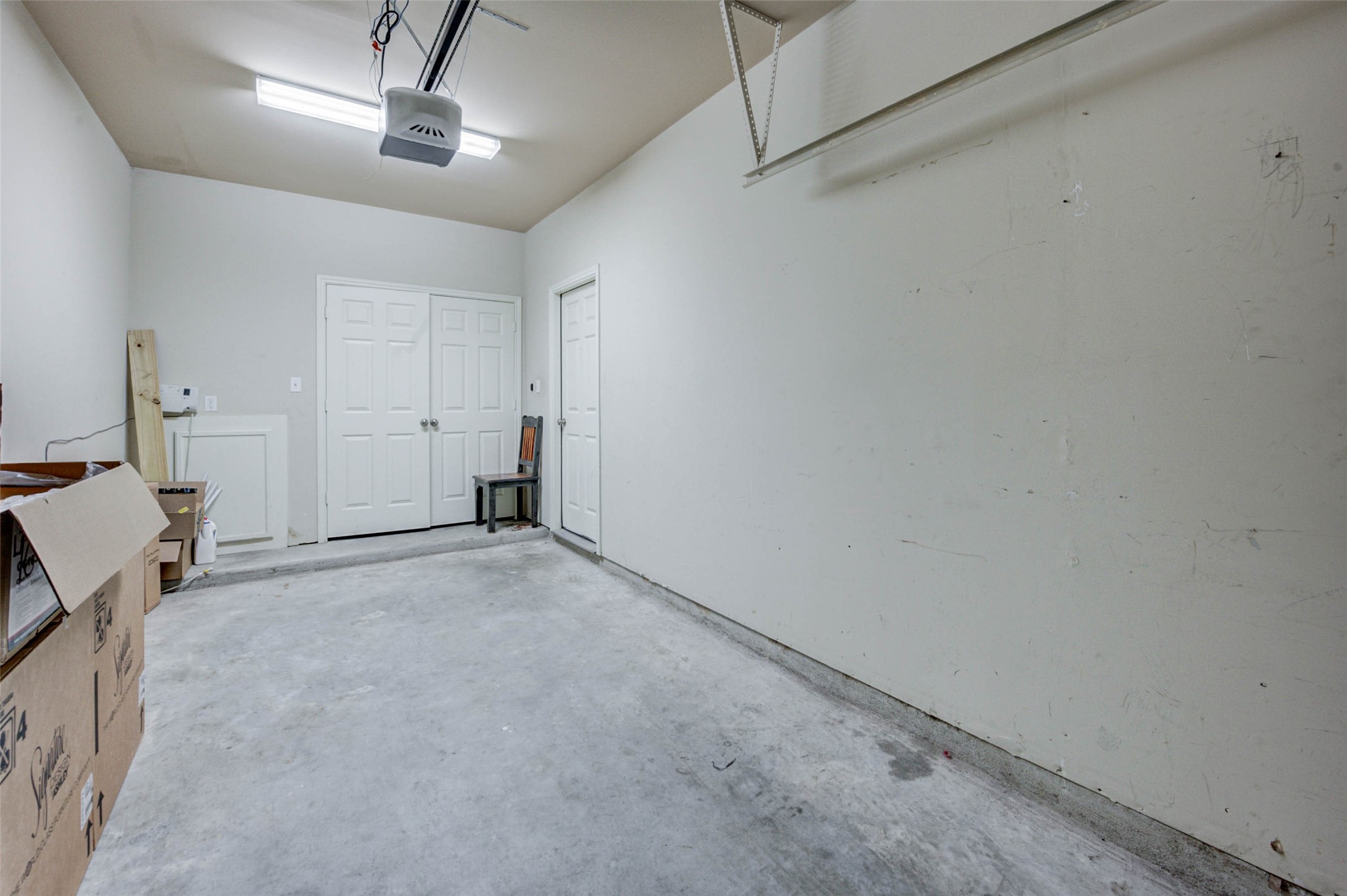 1815 Lewis Street Property Photo 8