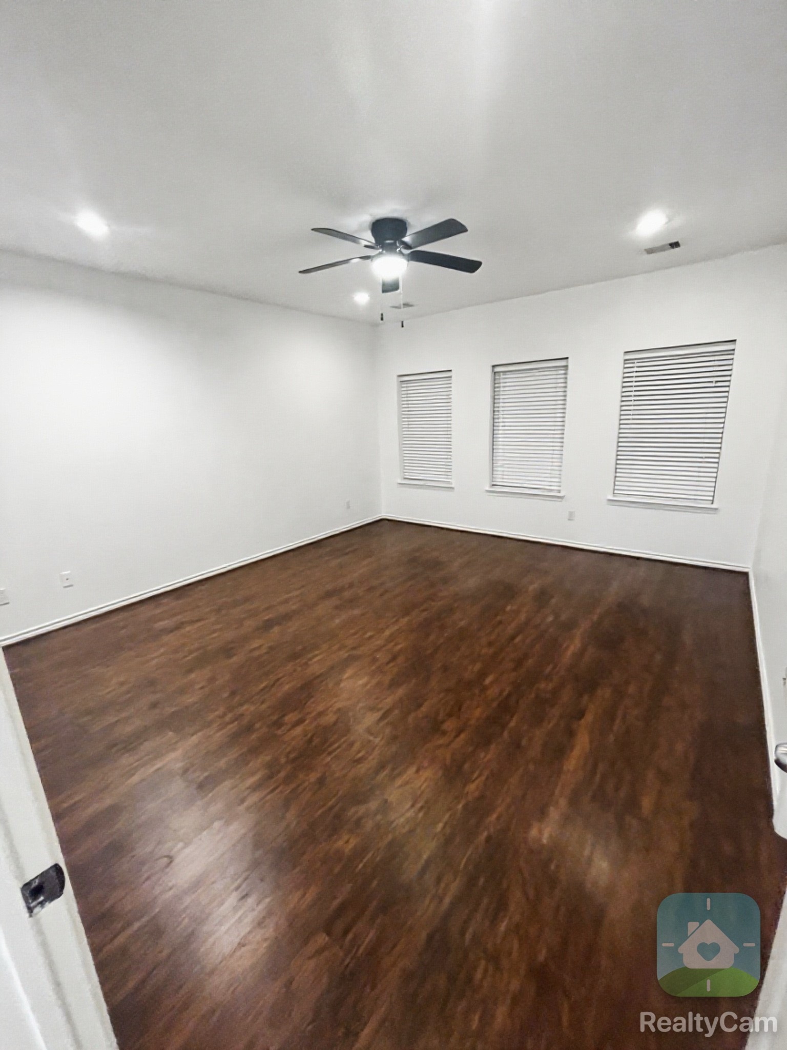 1815 Lewis Street Property Photo 10
