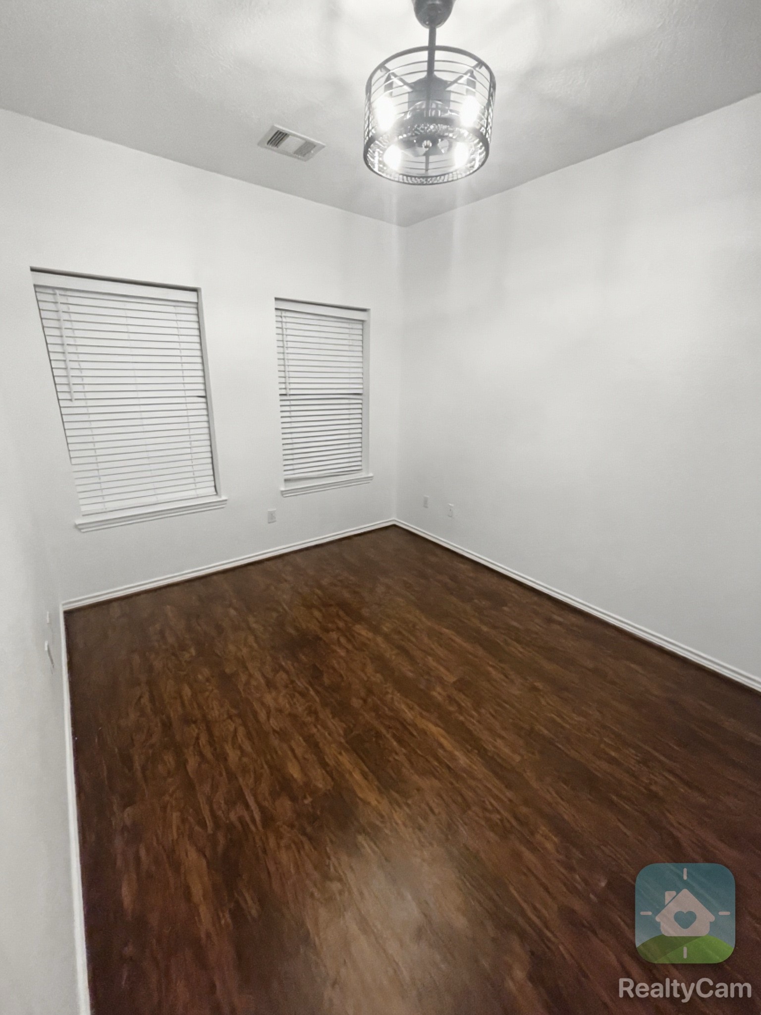 1815 Lewis Street Property Photo 15