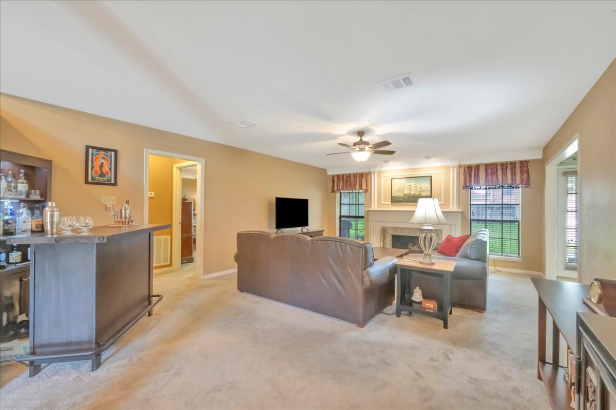 2031 Hillside Oak Lane Property Photo 14