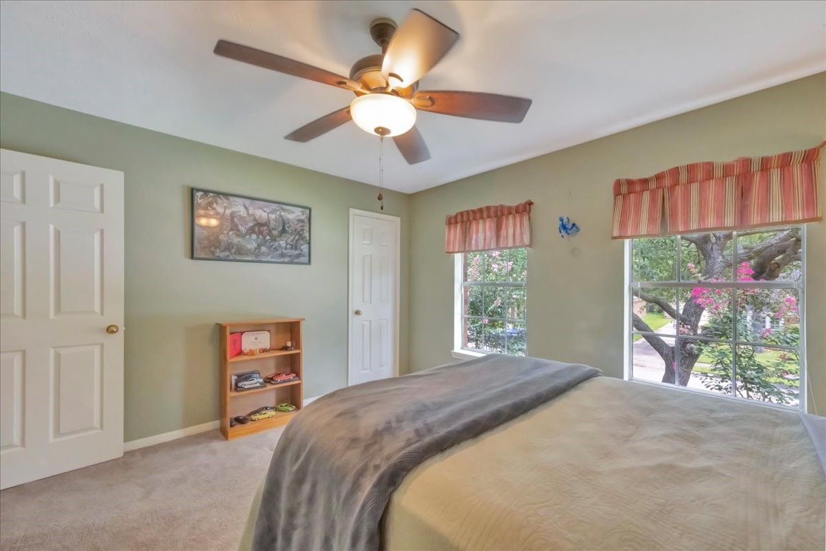 2031 Hillside Oak Lane Property Photo 28