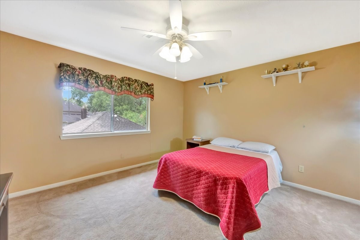 2031 Hillside Oak Lane Property Photo 35