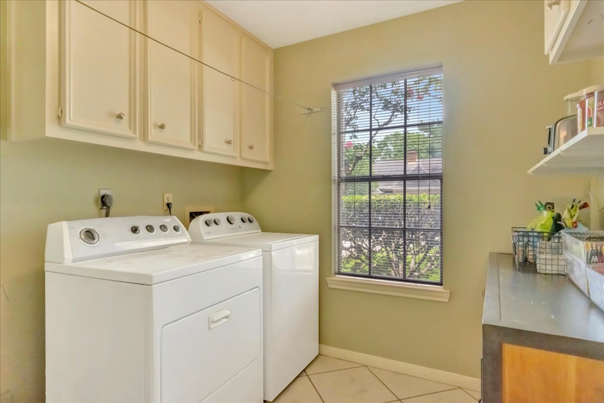 2031 Hillside Oak Lane Property Photo 37