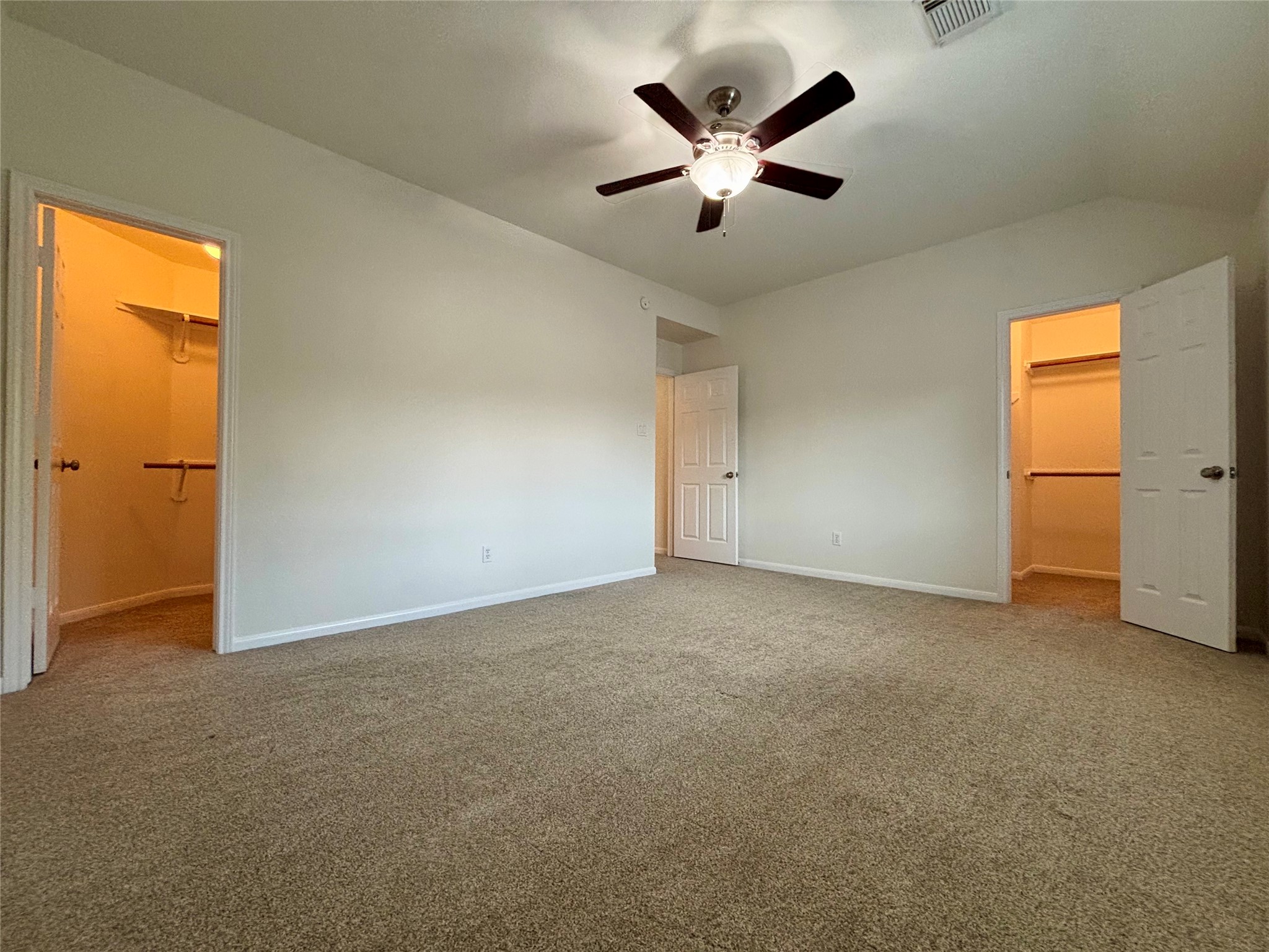 19118 Packerton Court Property Photo 29