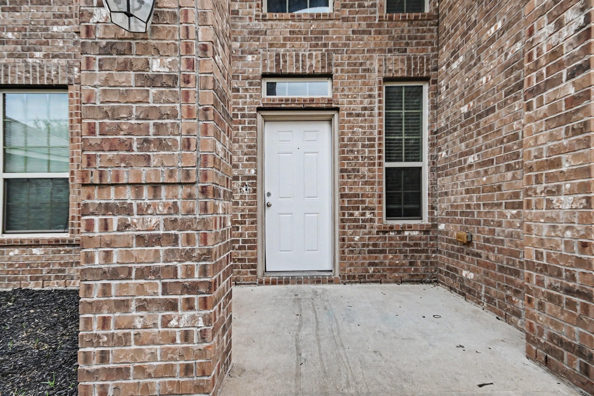 2502 Flowing Palm Lane Property Photo 3