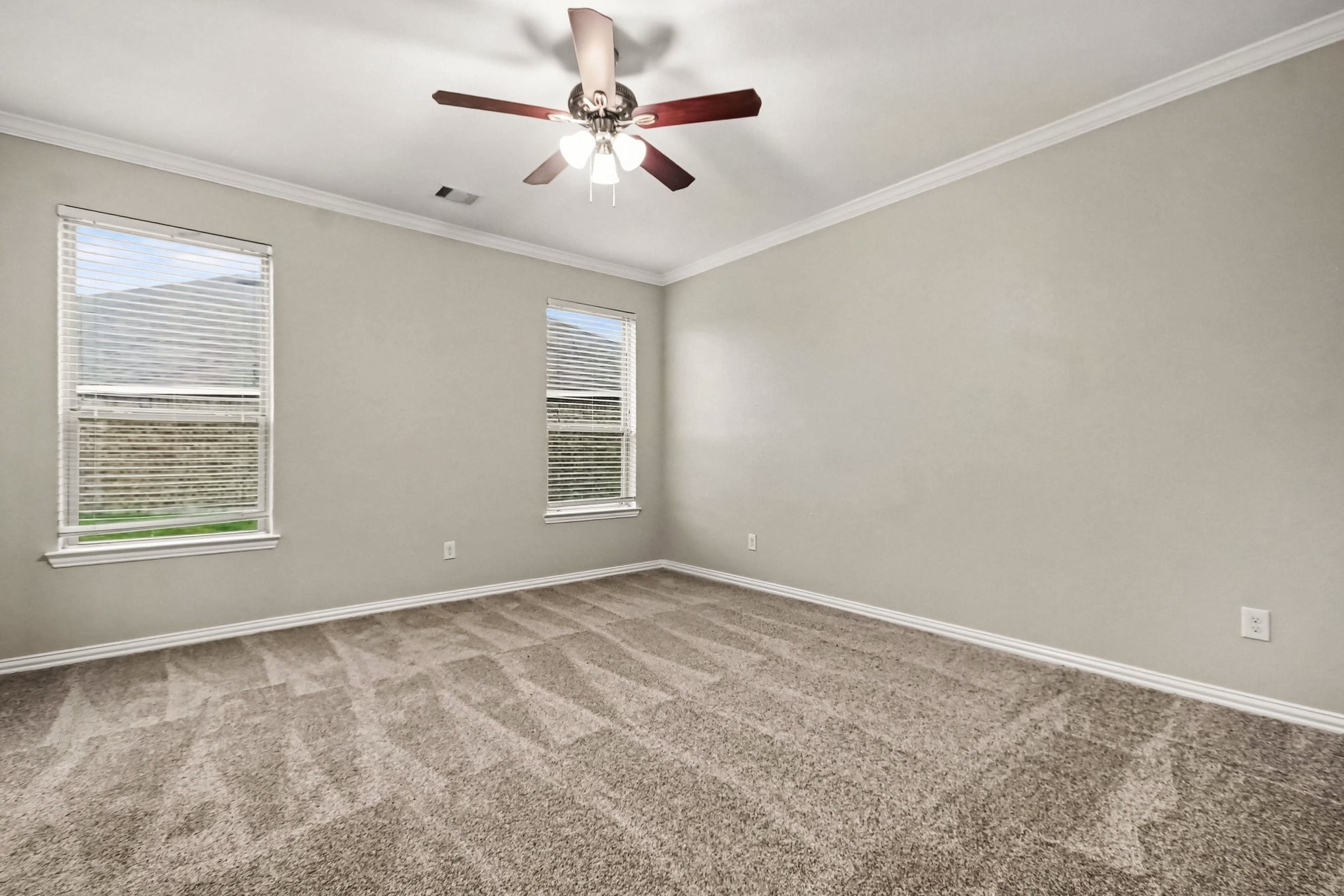 2502 Flowing Palm Lane Property Photo 15