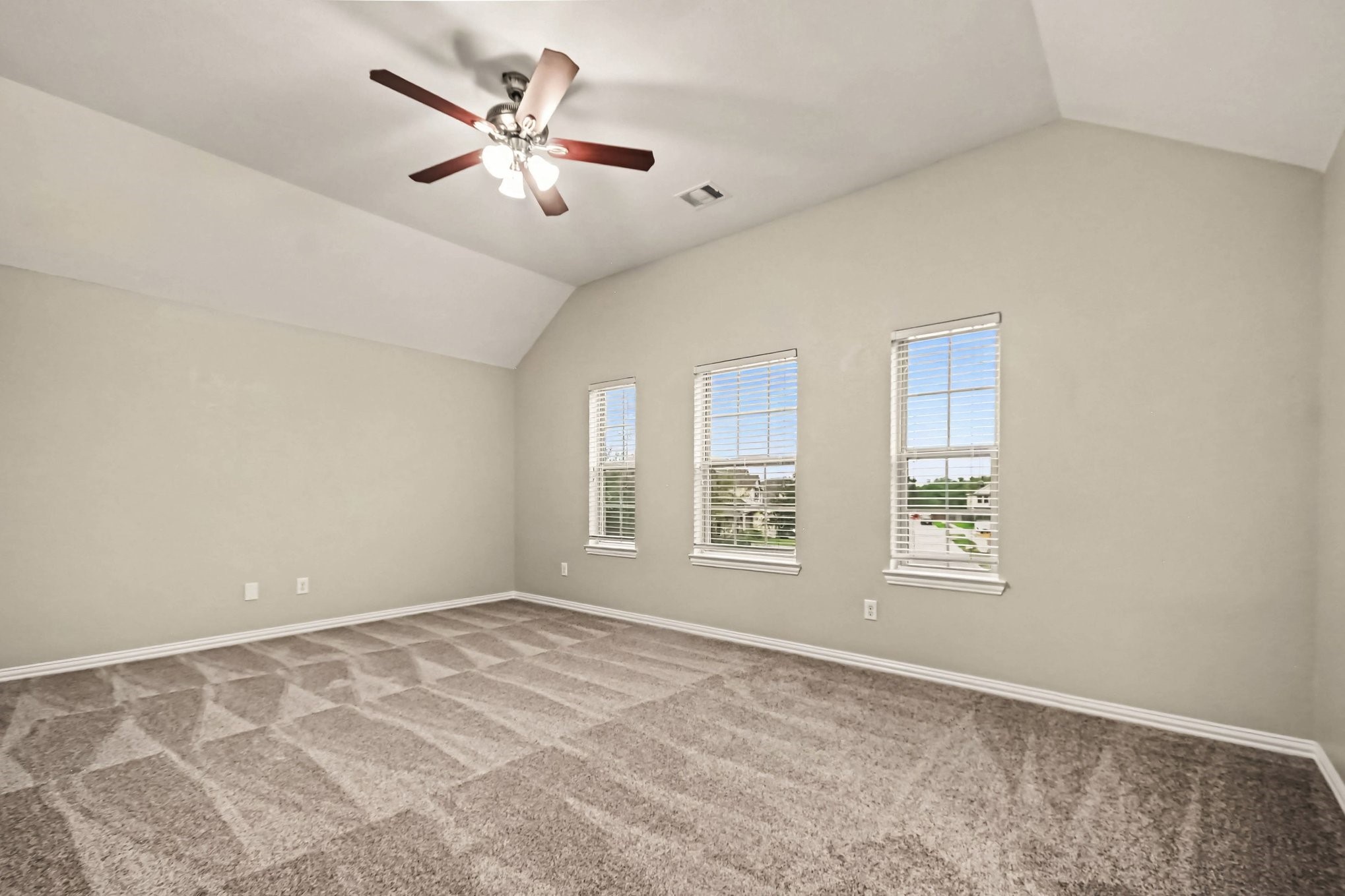 2502 Flowing Palm Lane Property Photo 16