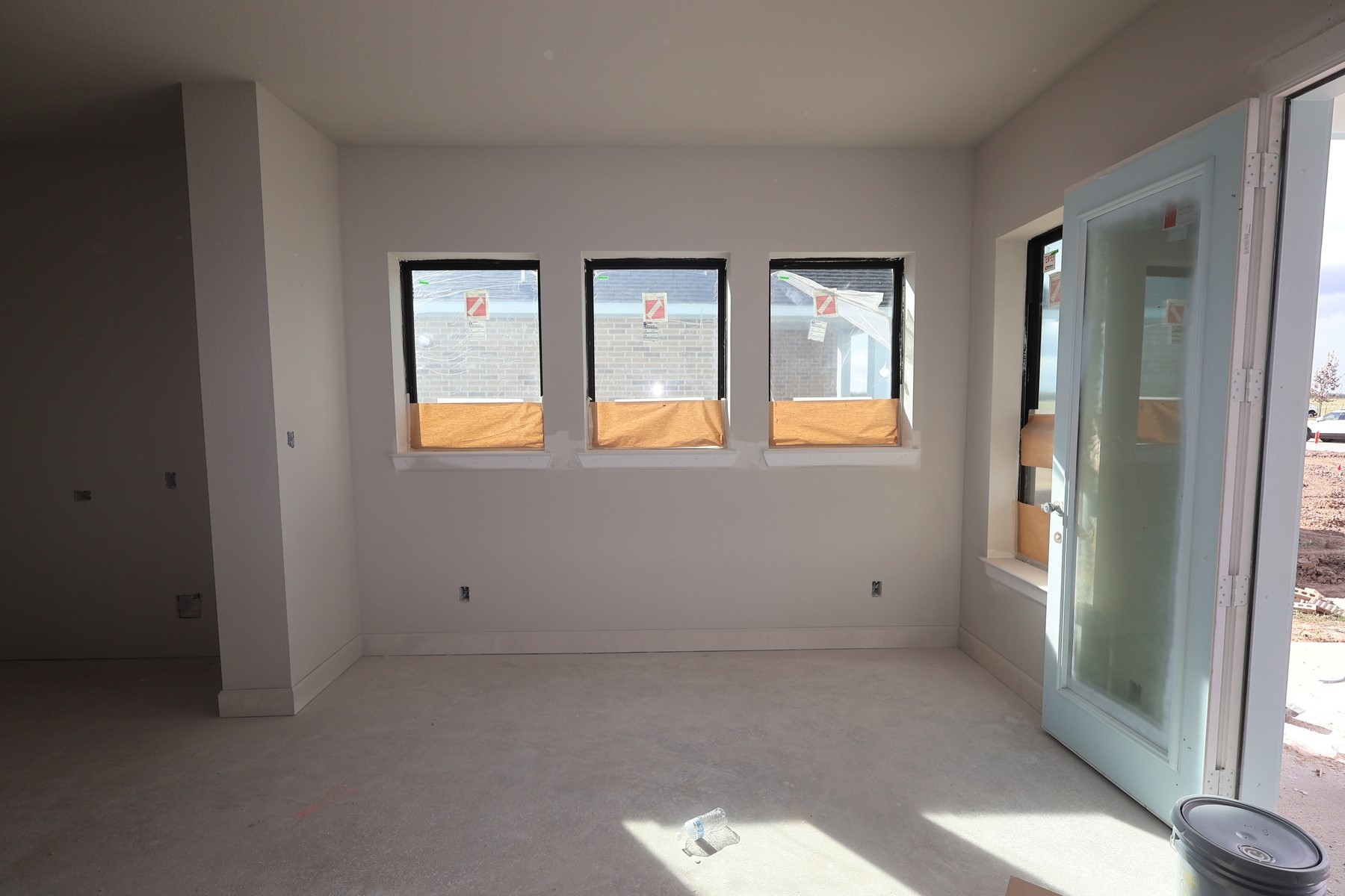 7743 Blue Heron Drive Property Photo 9