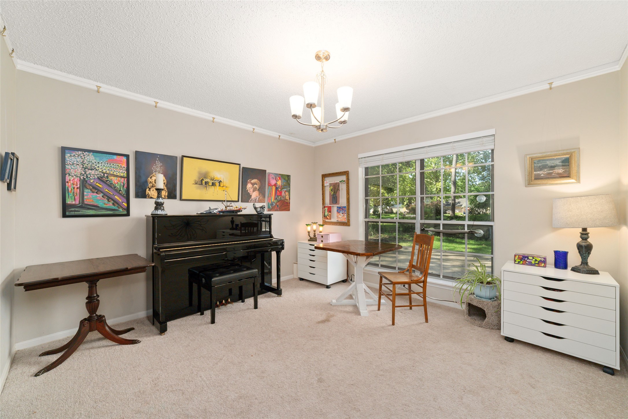5930 Old Lodge Drive Property Photo 10